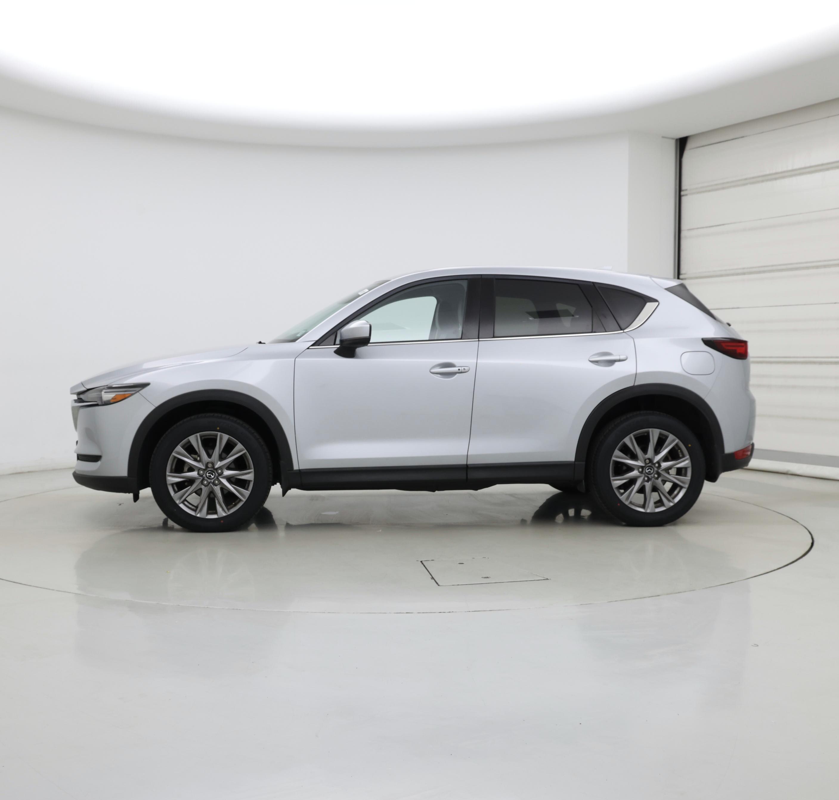 Thumbnail: 2021 Mazda CX-5 - 3