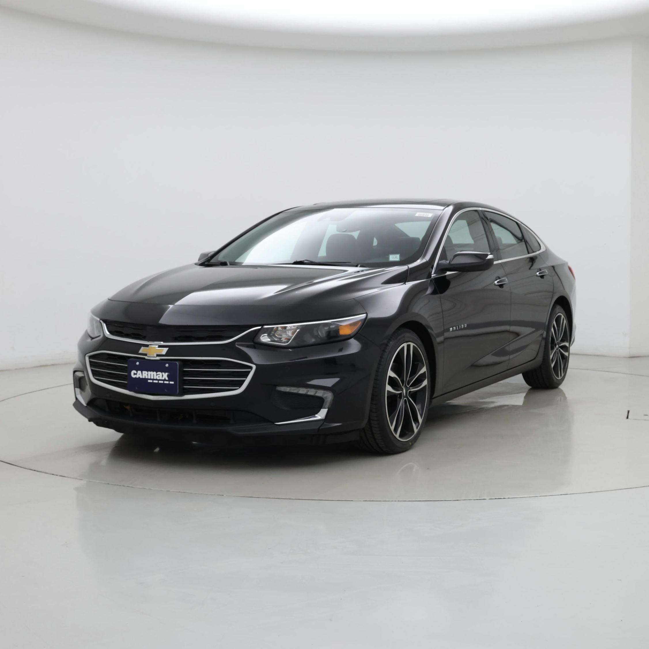 Thumbnail: 2016 Chevrolet Malibu - 4