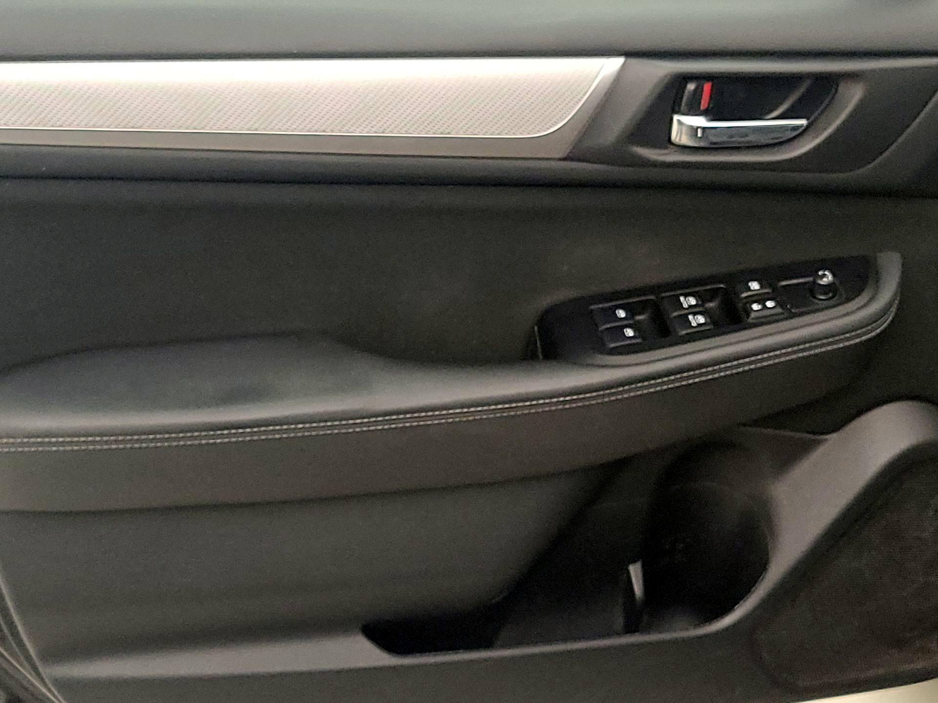 Thumbnail: 2018 Subaru Outback - 12