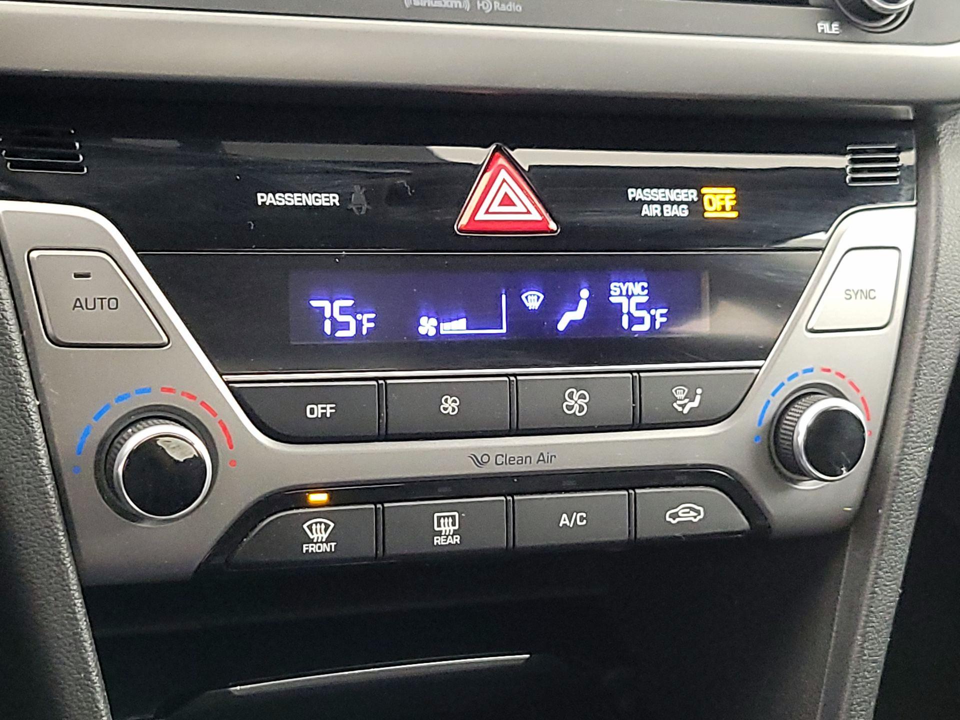 Thumbnail: 2017 Hyundai Elantra - 16