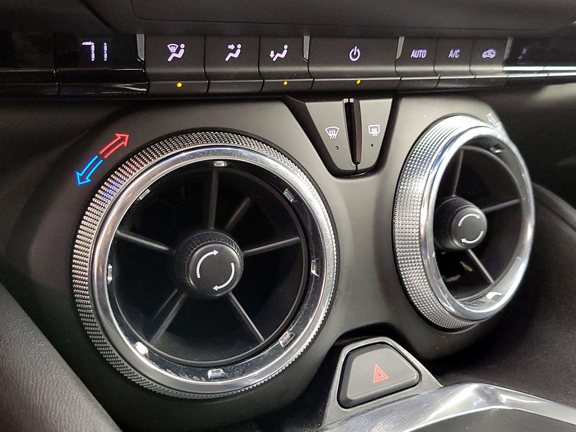 Thumbnail: 2017 Chevrolet Camaro - 16