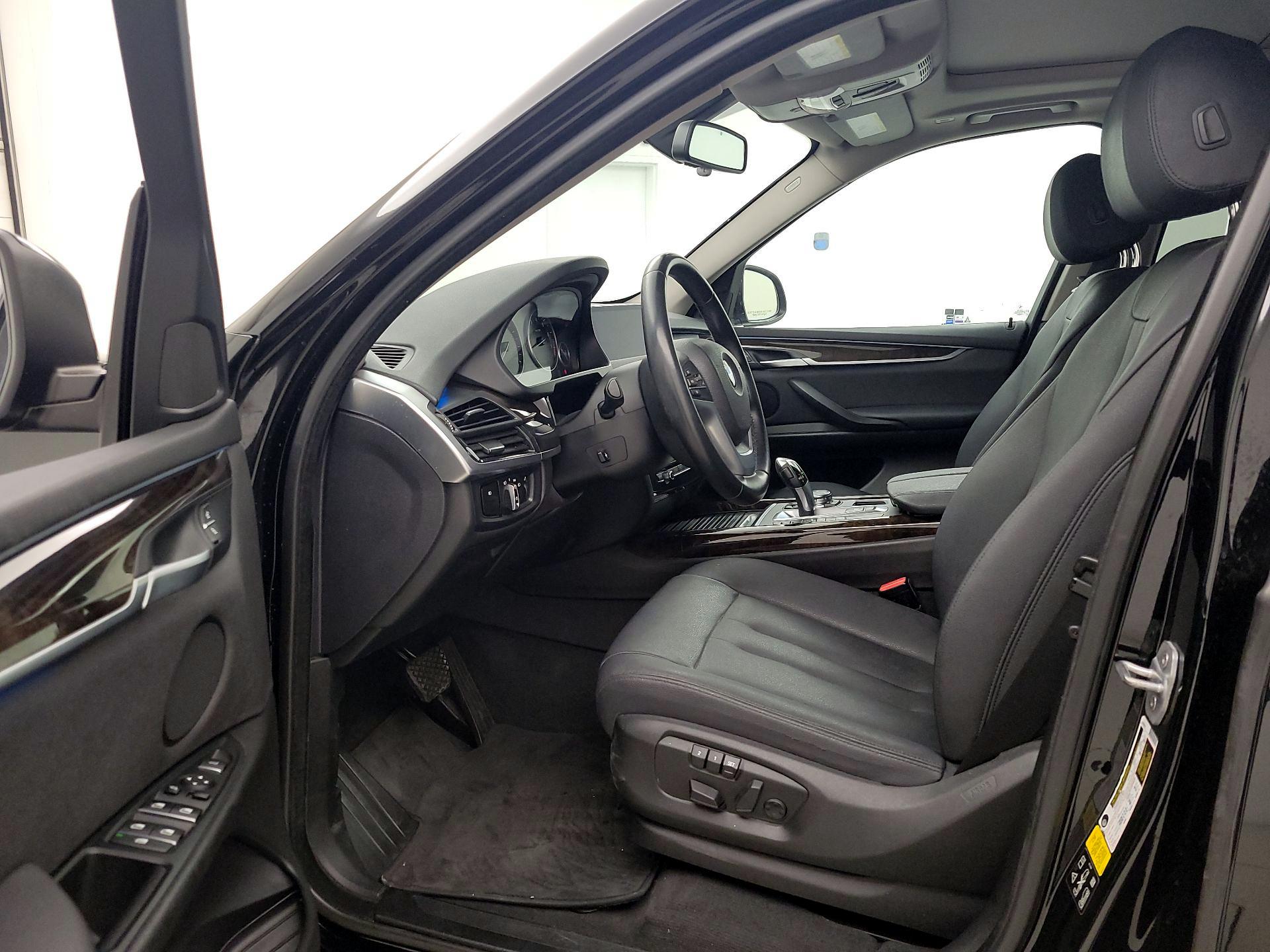 Thumbnail: 2016 BMW X5 - 11