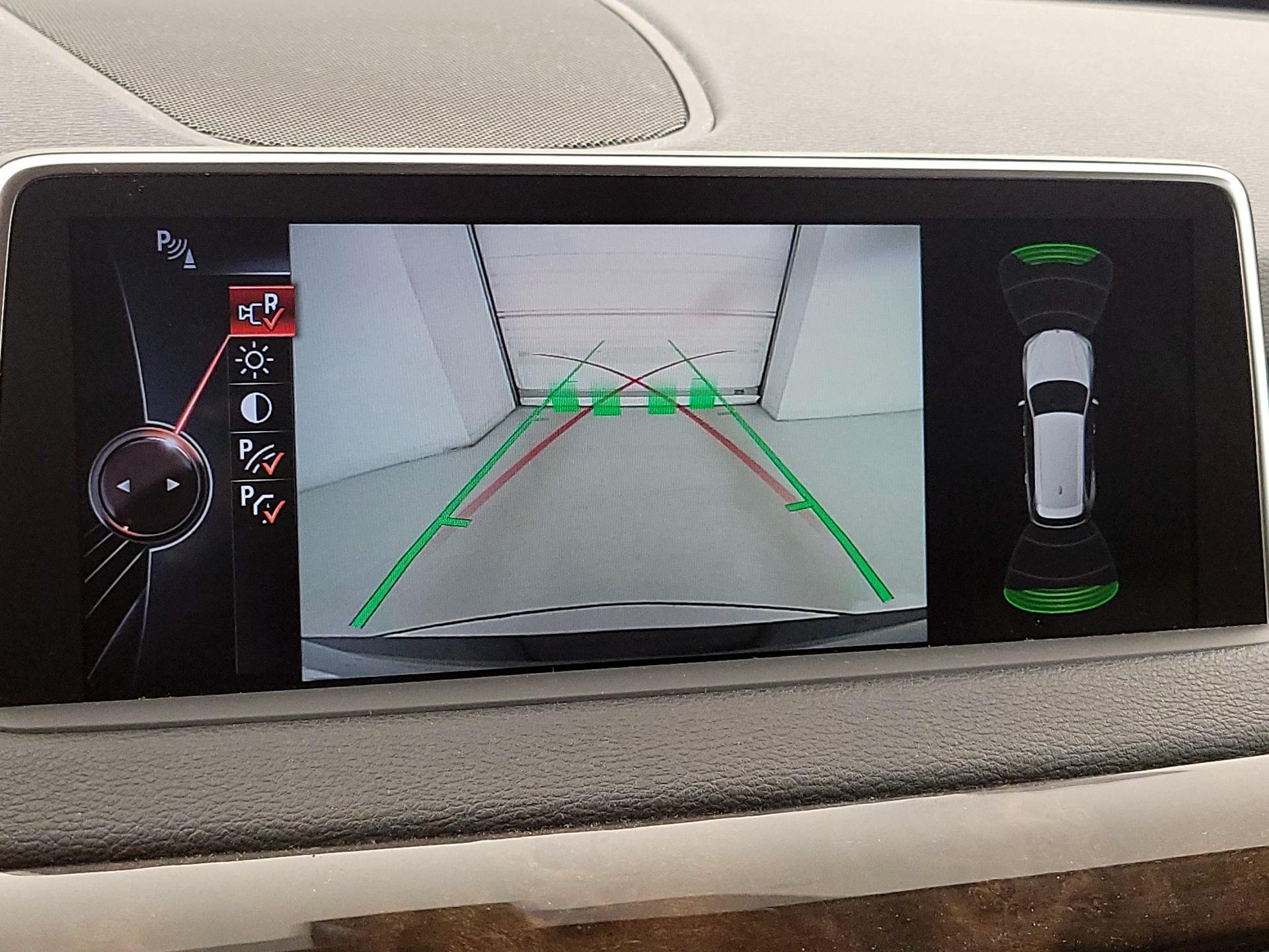 Thumbnail: 2016 BMW X5 - 15