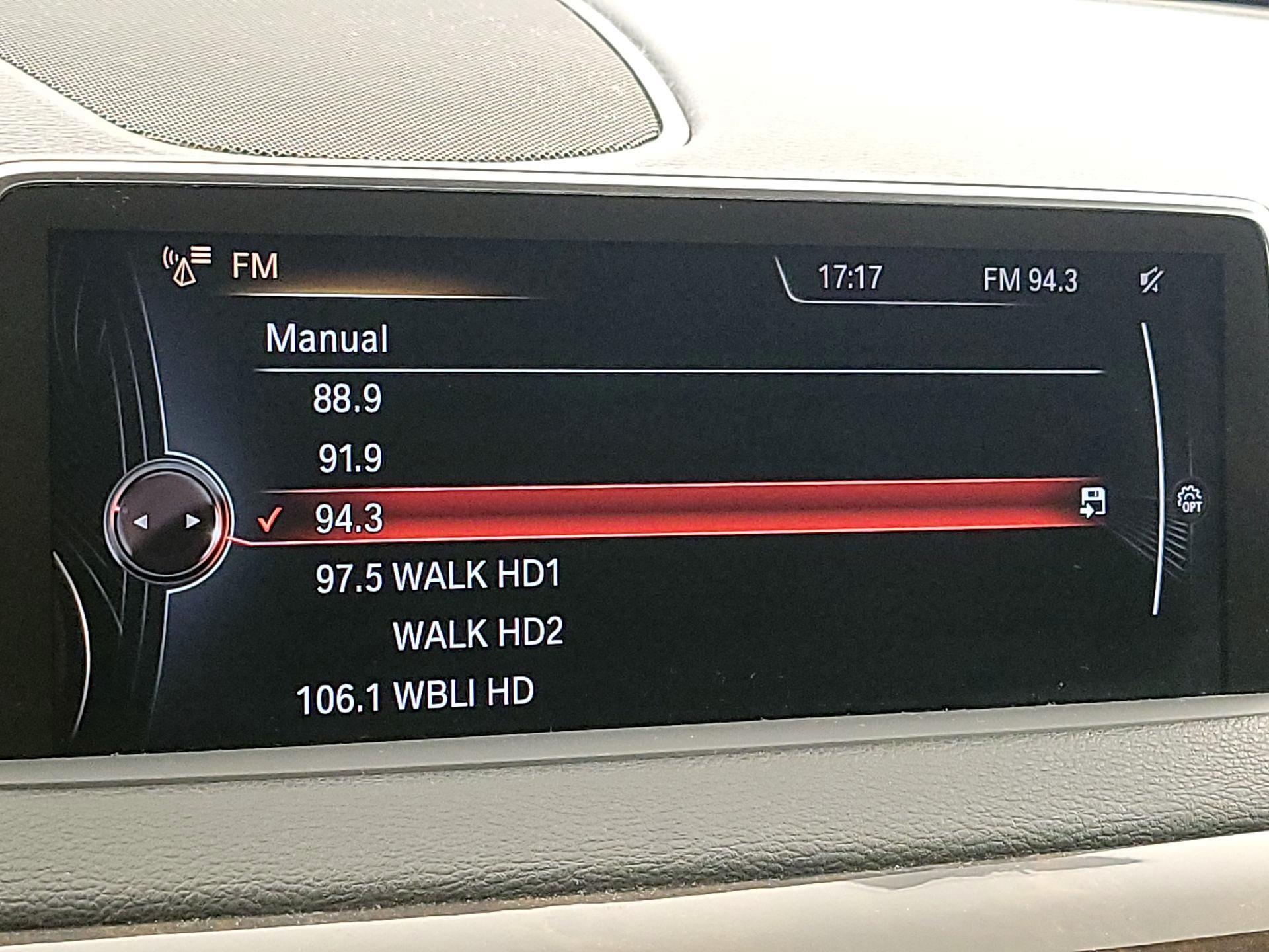 Thumbnail: 2016 BMW X5 - 16