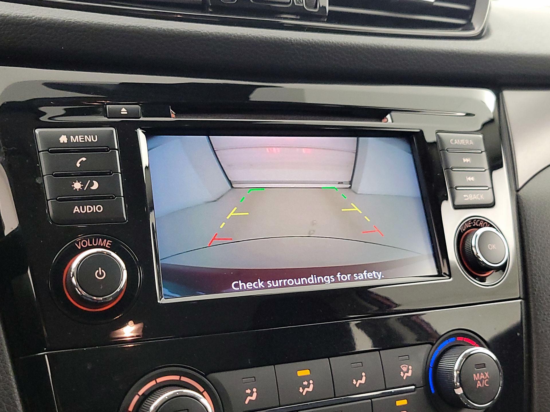 Thumbnail: 2022 Nissan Rogue Sport - 14