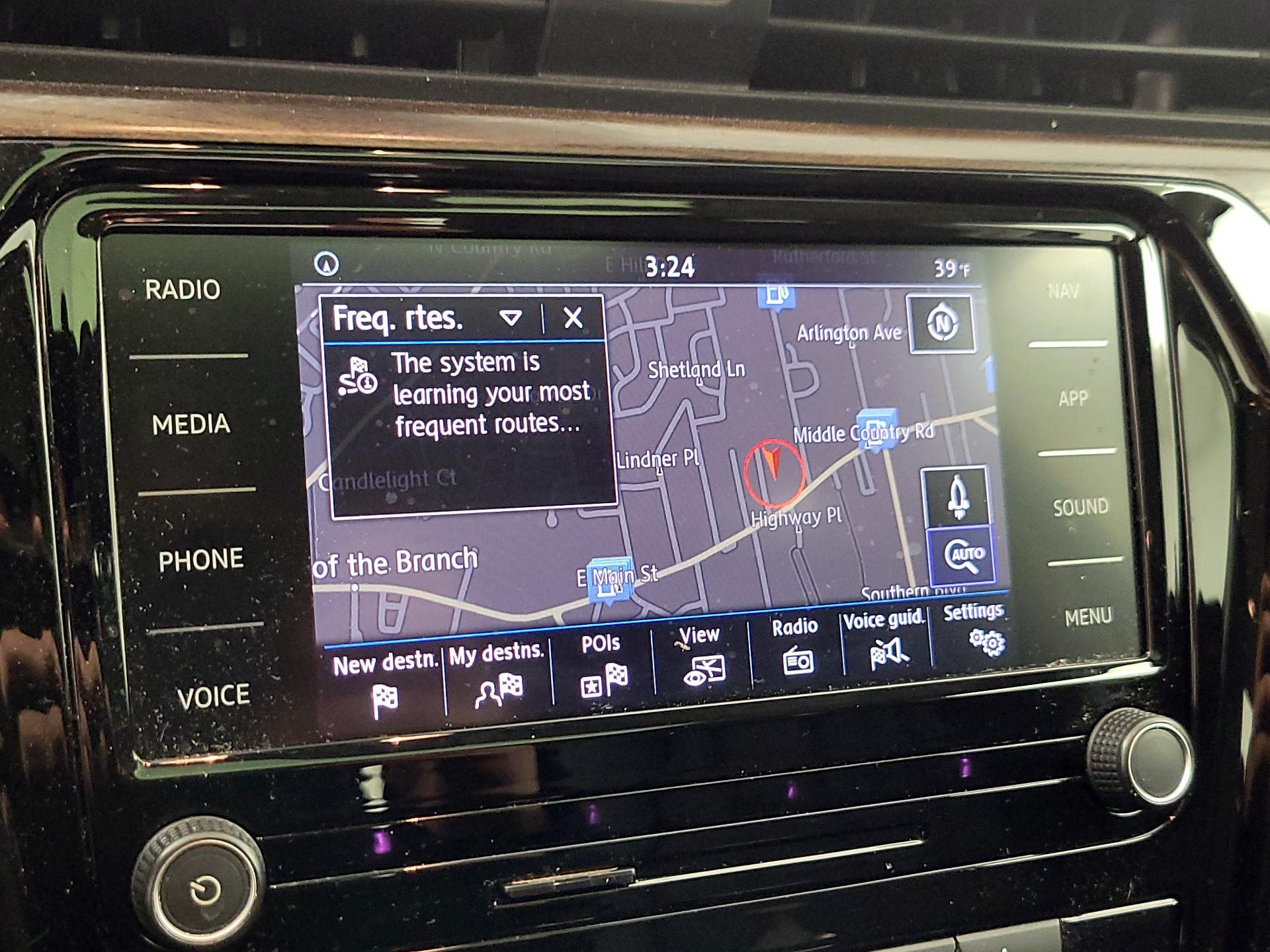 Thumbnail: 2020 Volkswagen Passat - 14