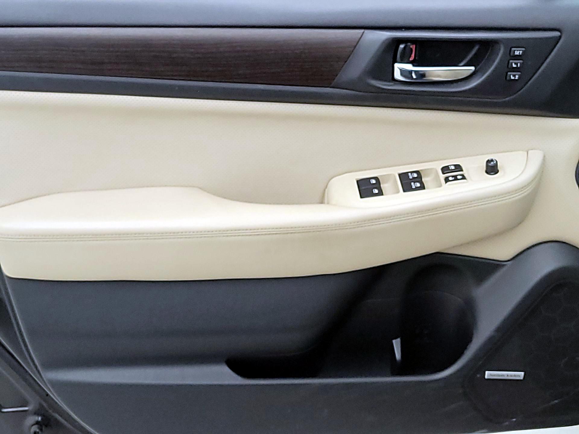 Thumbnail: 2015 Subaru Legacy - 12