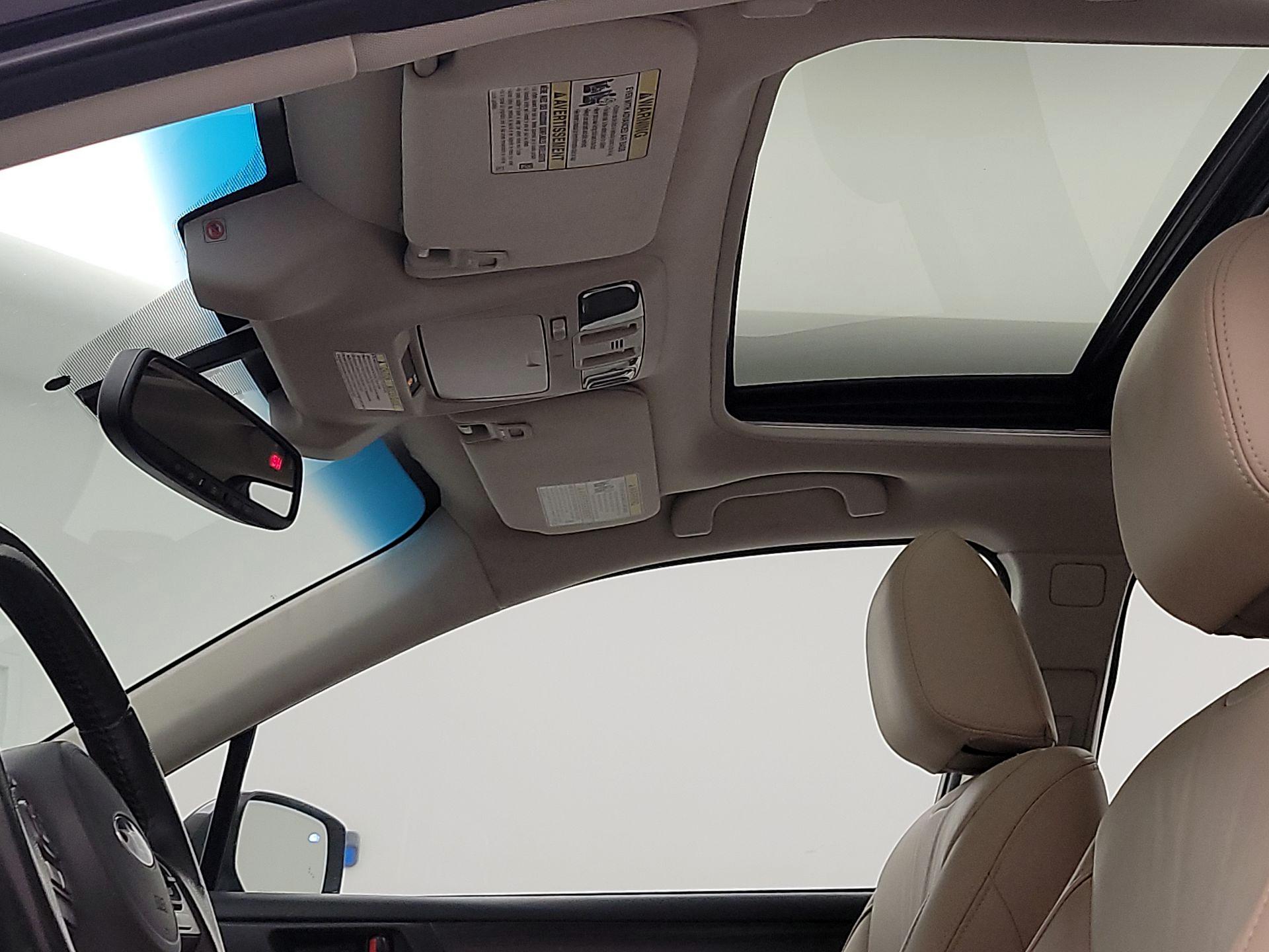 Thumbnail: 2015 Subaru Legacy - 19