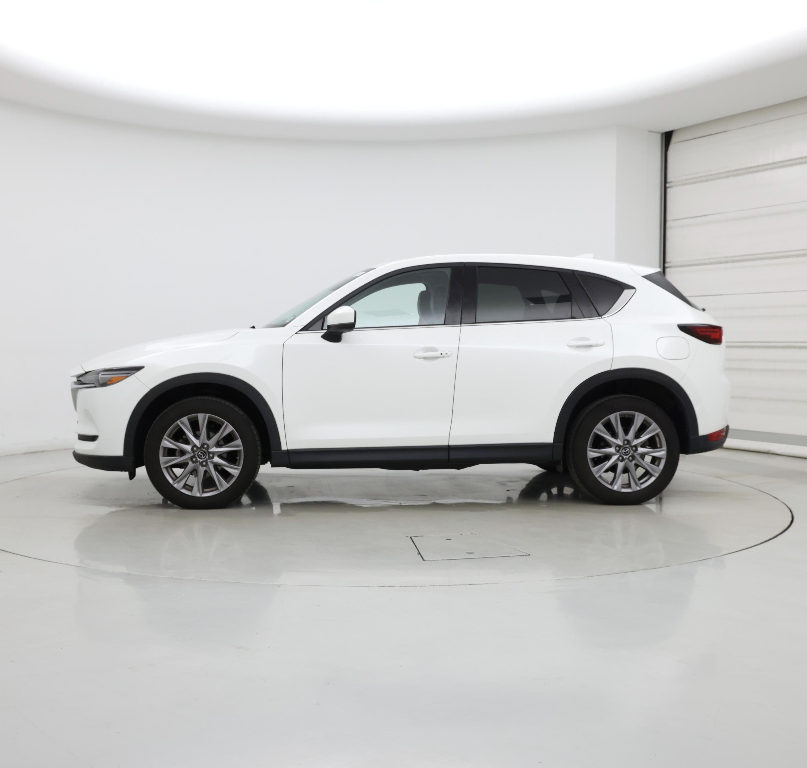 Thumbnail: 2019 Mazda CX-5 - 3