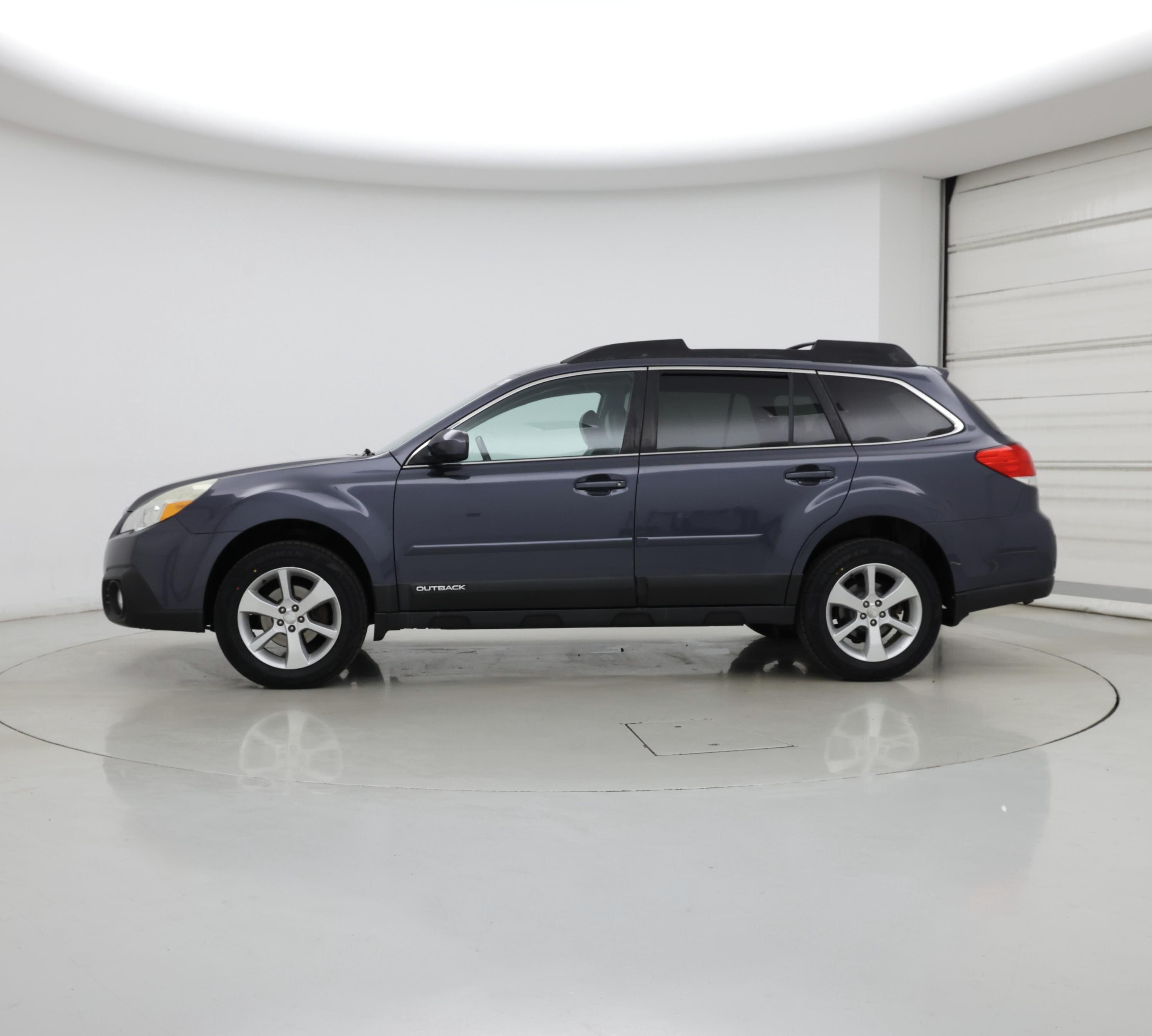 Thumbnail: 2014 Subaru Outback - 3