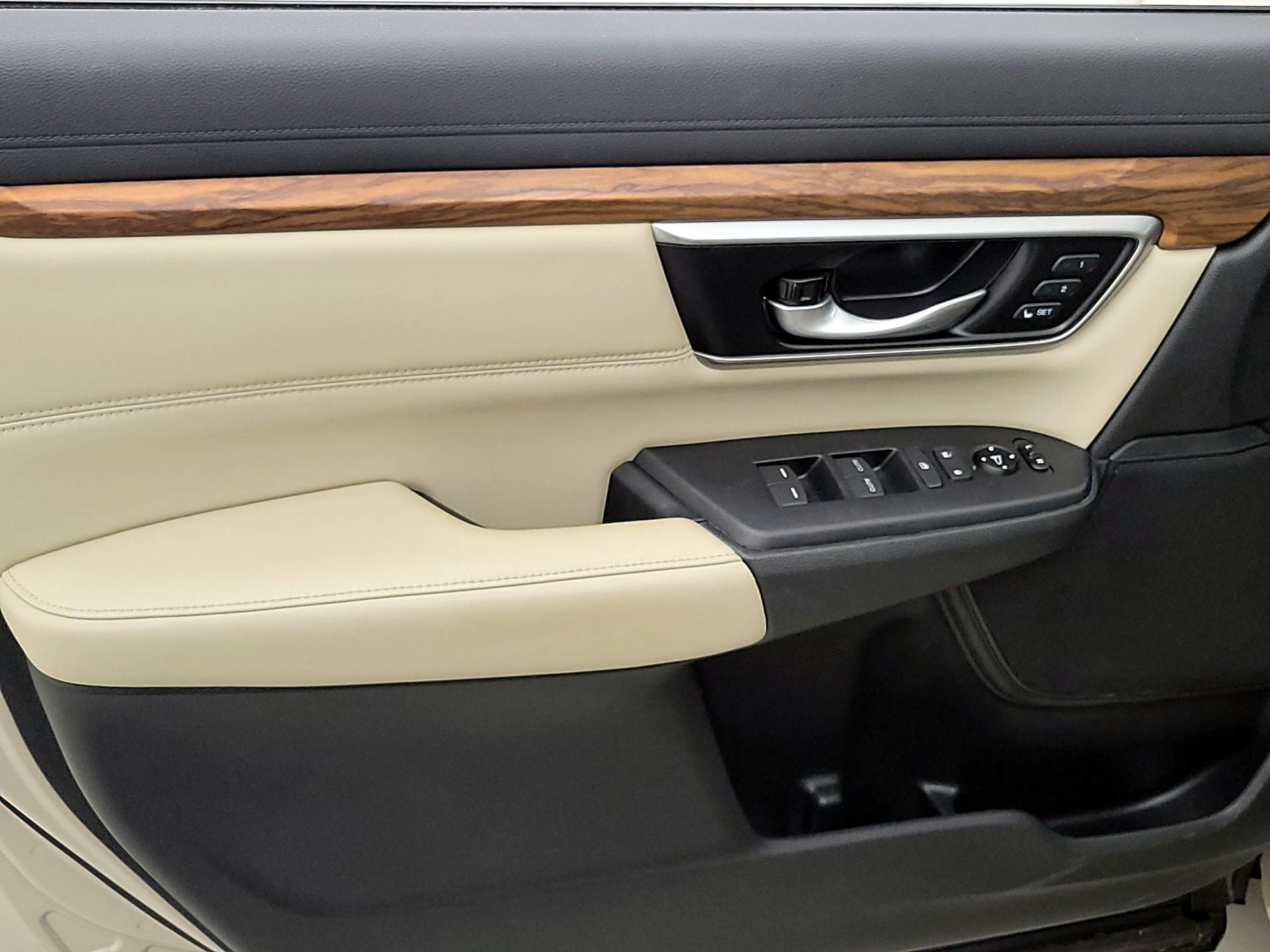 Thumbnail: 2019 Honda CR-V - 12