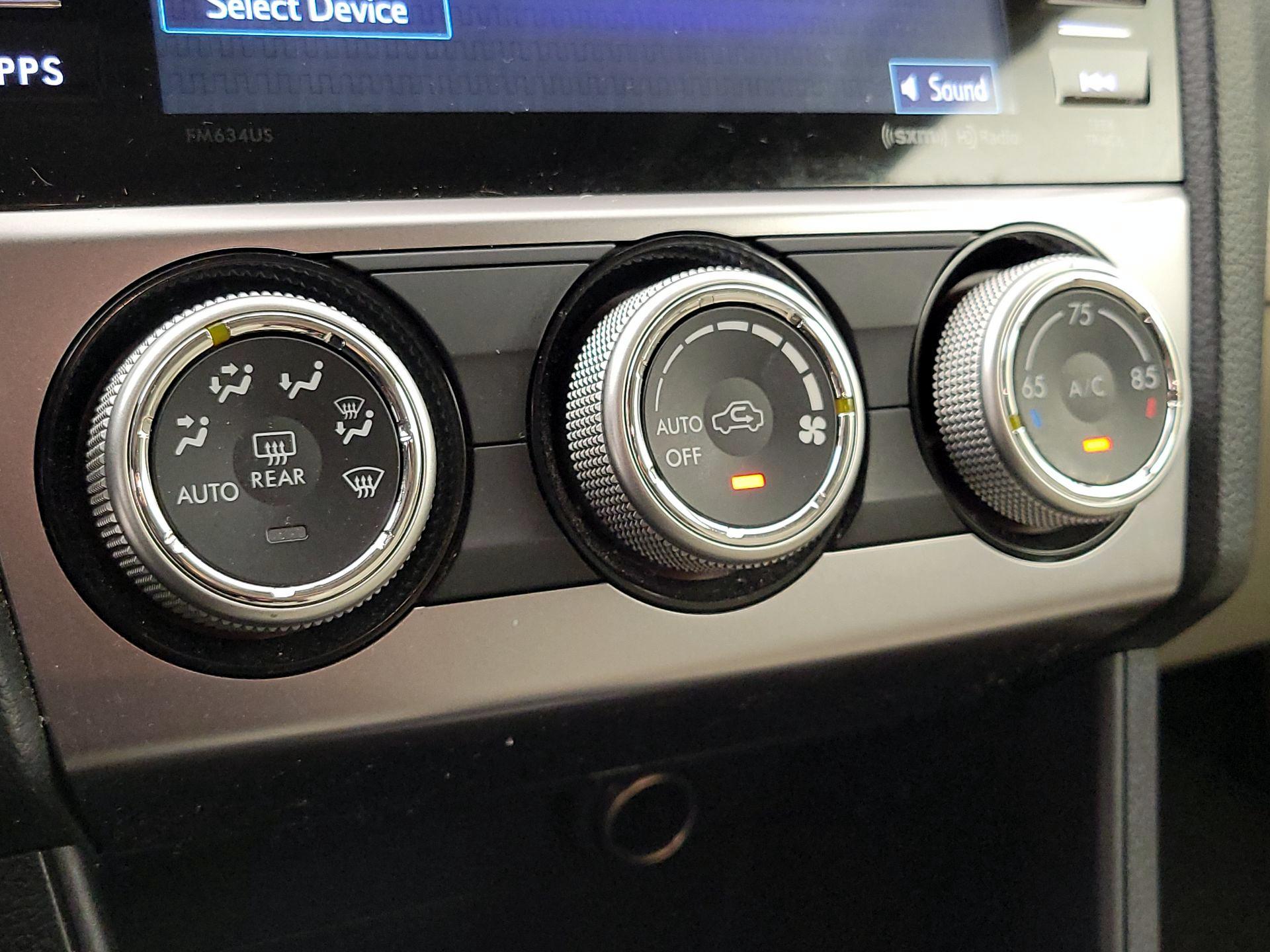 Thumbnail: 2015 Subaru XV Crosstrek - 17