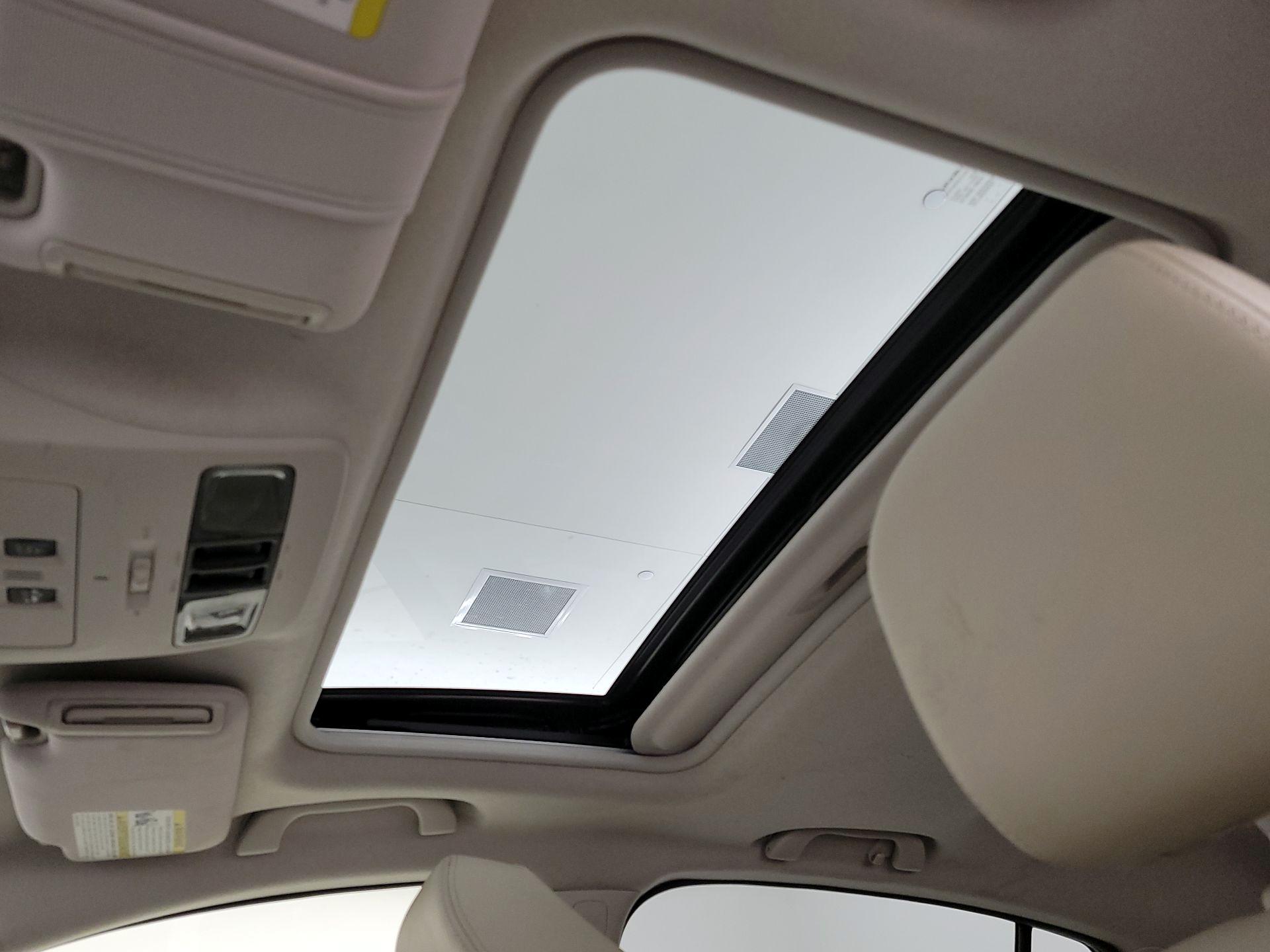 Thumbnail: 2015 Subaru XV Crosstrek - 20