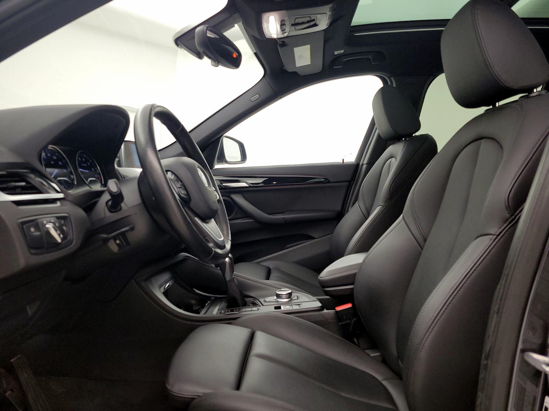 Thumbnail: 2018 BMW X1 - 11