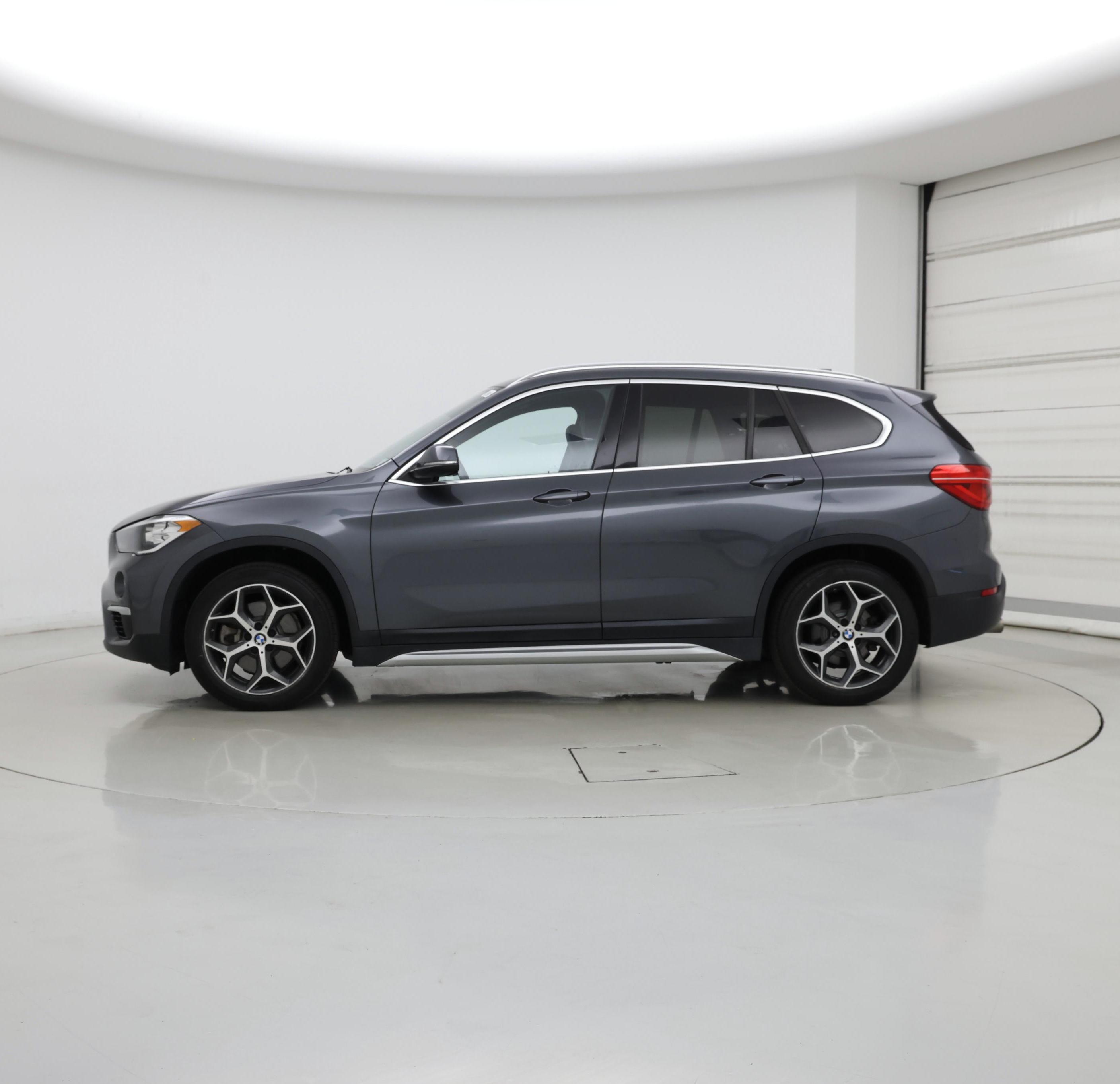 Thumbnail: 2018 BMW X1 - 3