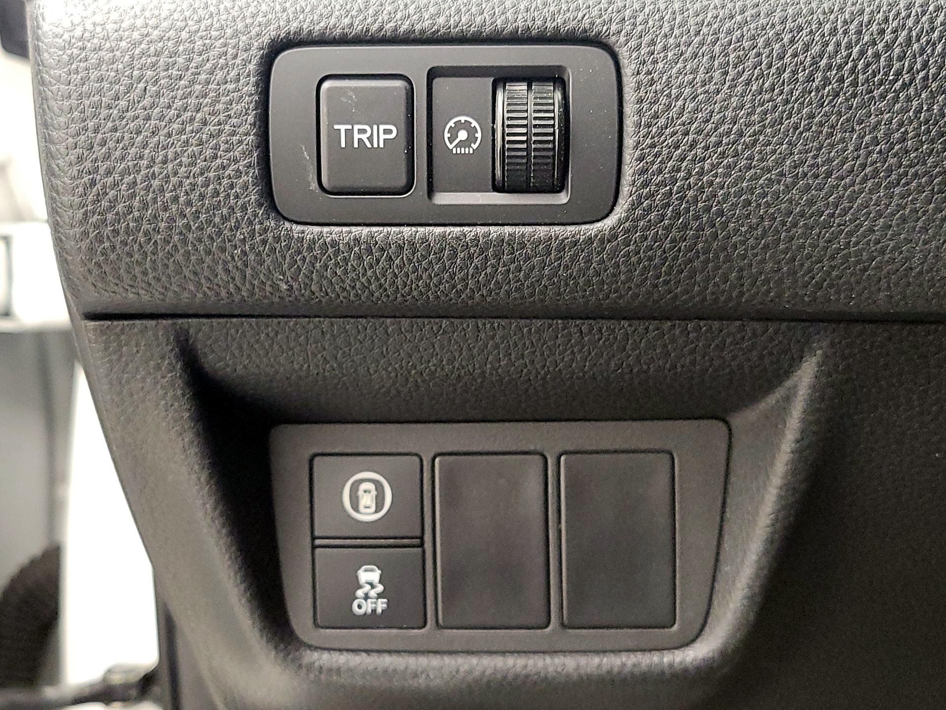 Thumbnail: 2018 Honda Accord - 13