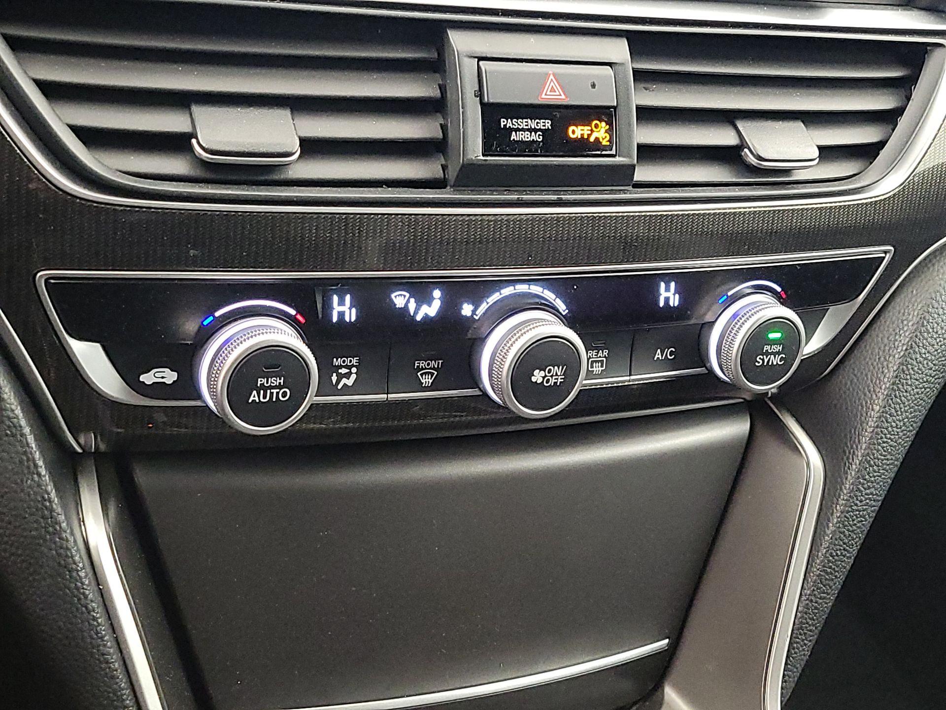 Thumbnail: 2018 Honda Accord - 16