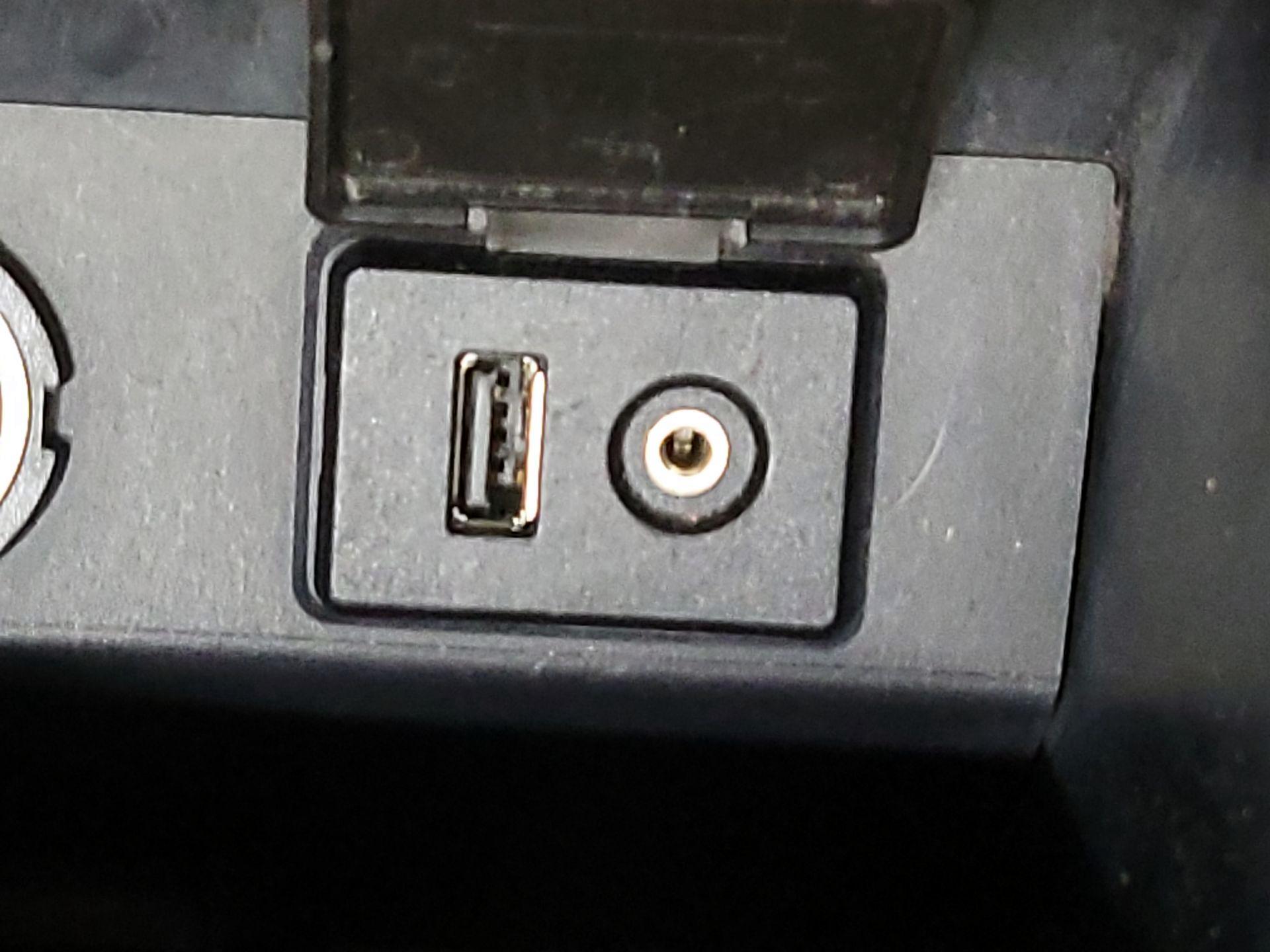 Thumbnail: 2014 Nissan Sentra - 18