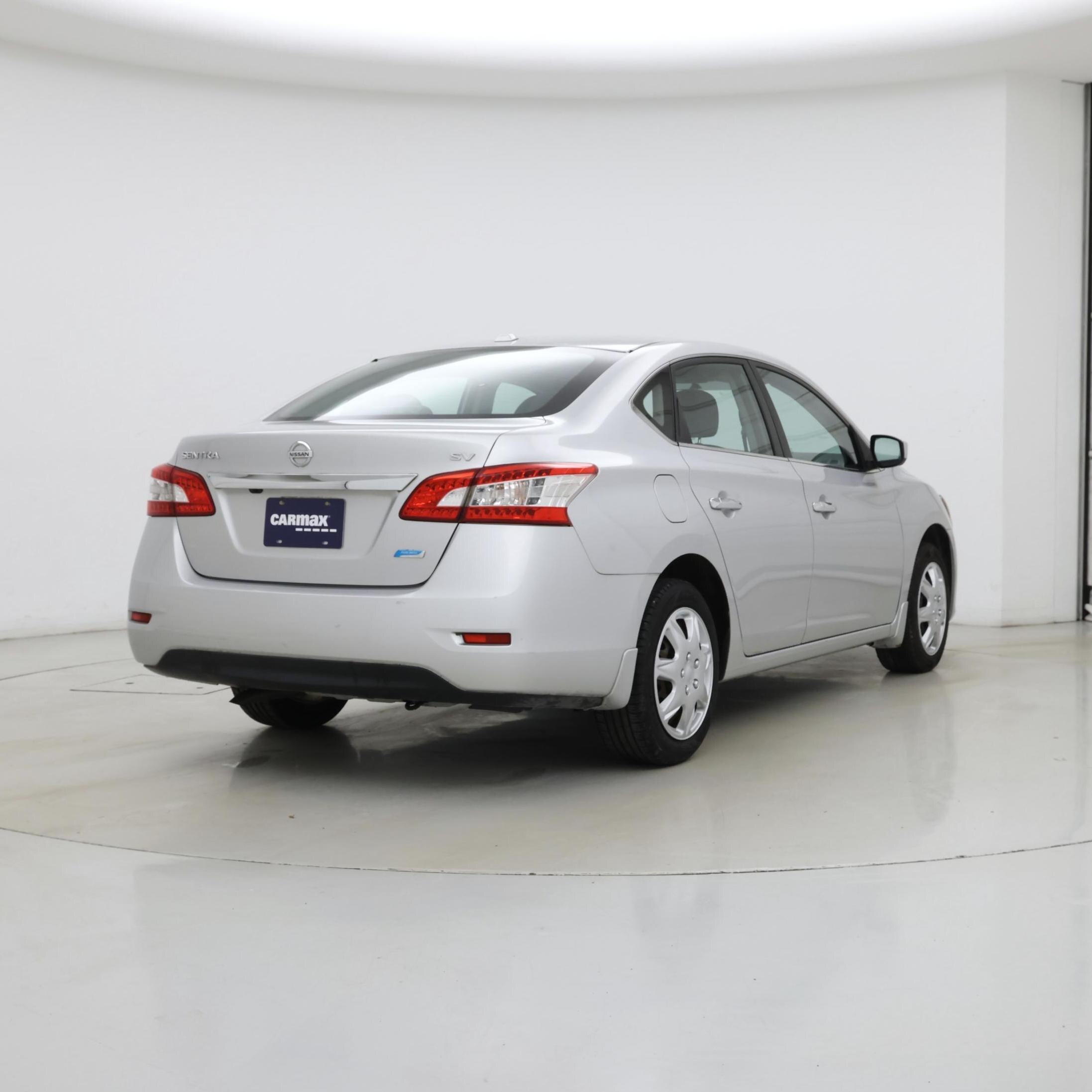 Thumbnail: 2014 Nissan Sentra - 8