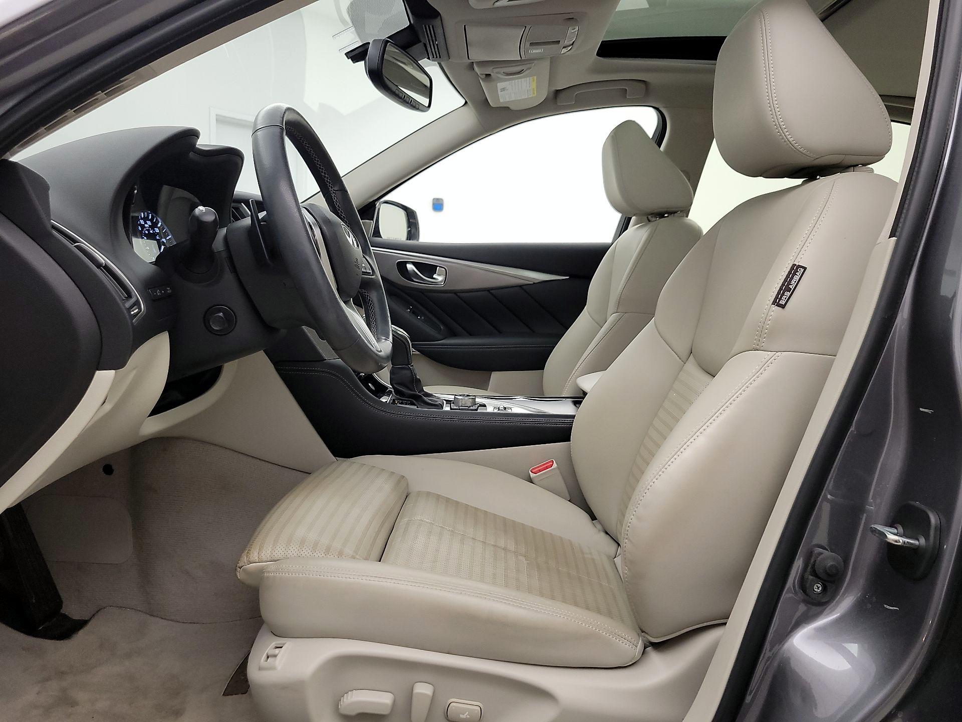 Thumbnail: 2020 INFINITI Q50 - 11