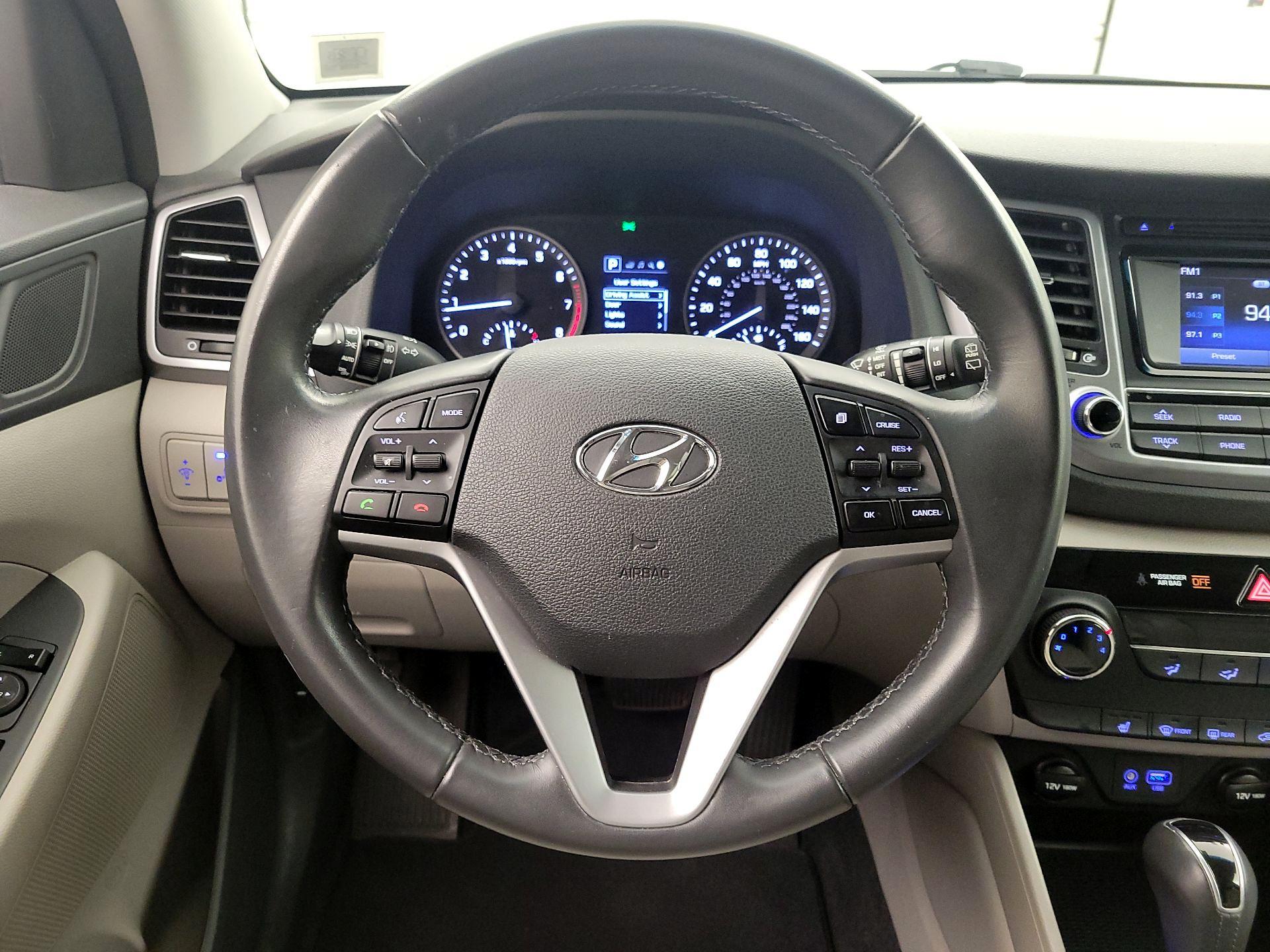 Thumbnail: 2017 Hyundai Tucson - 10