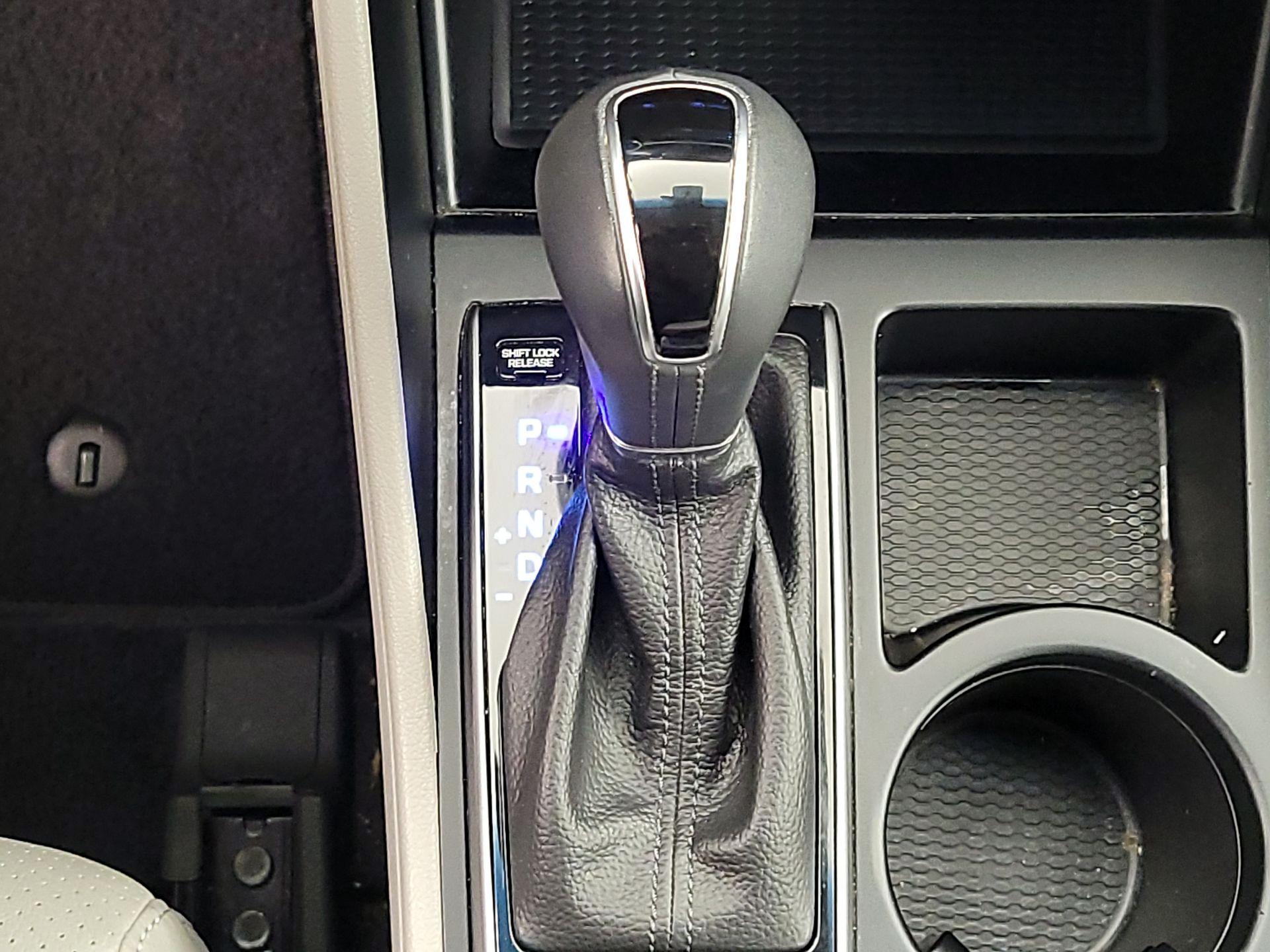 Thumbnail: 2017 Hyundai Tucson - 17