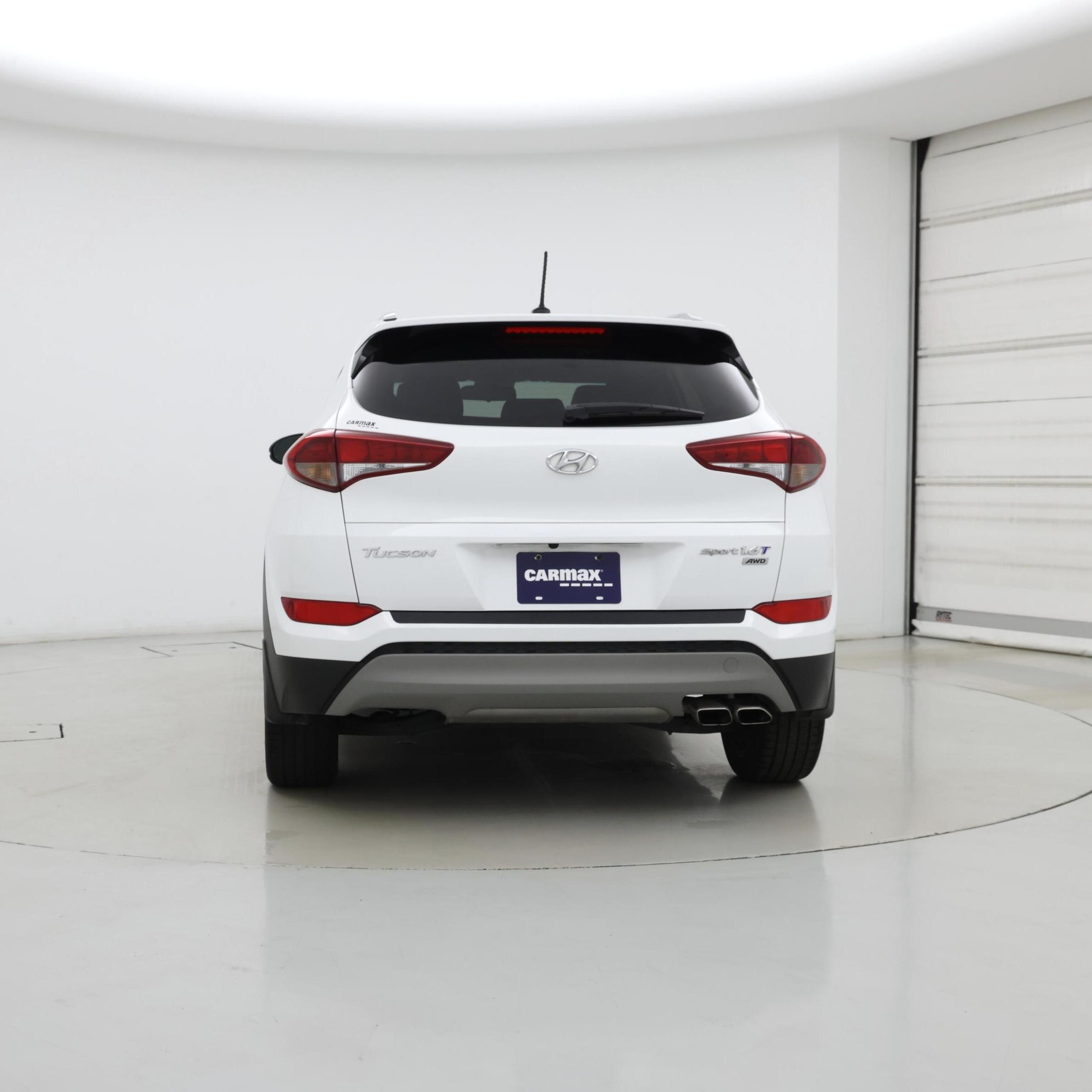 Thumbnail: 2017 Hyundai Tucson - 6