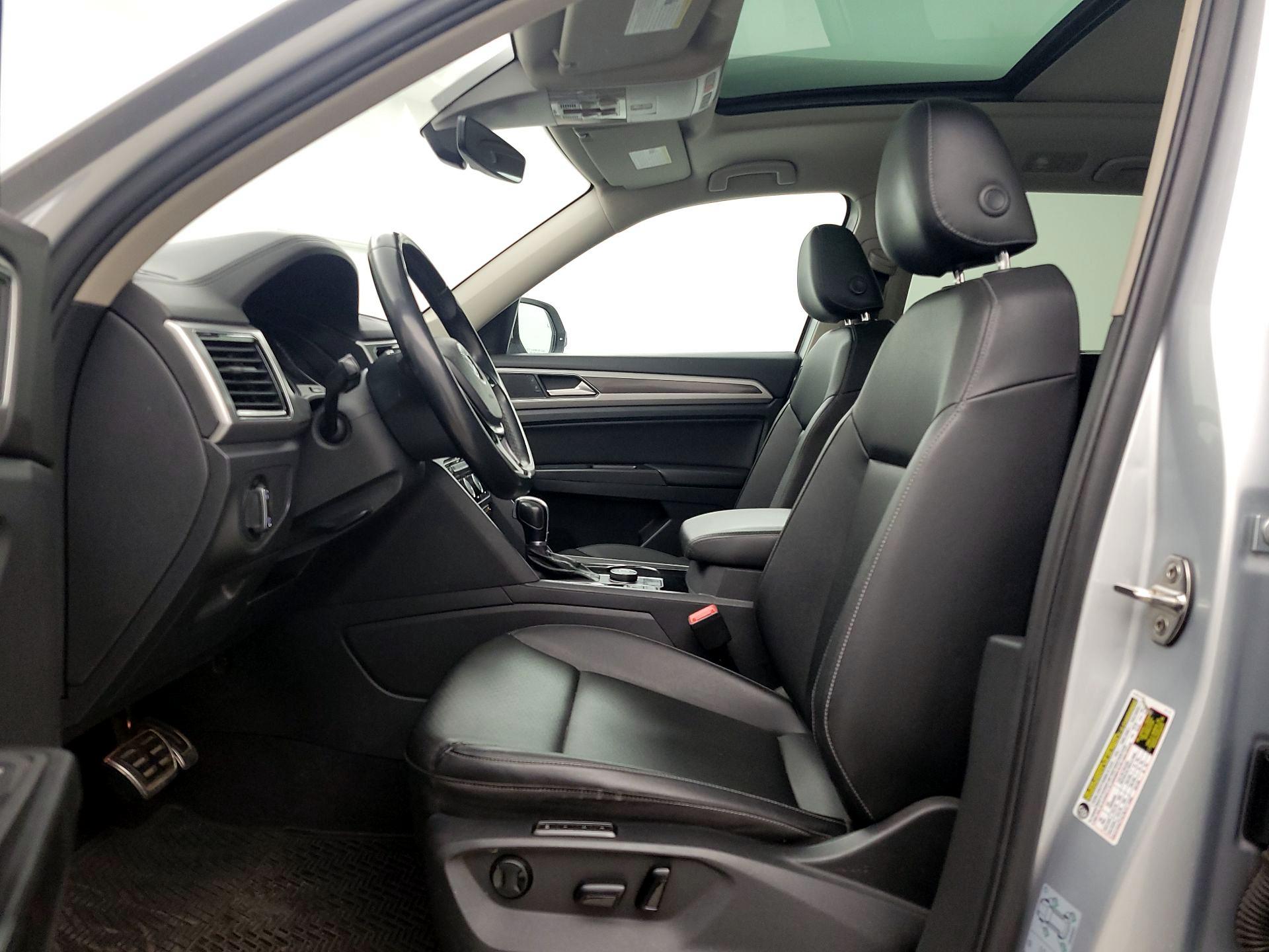 Thumbnail: 2018 Volkswagen Atlas - 11