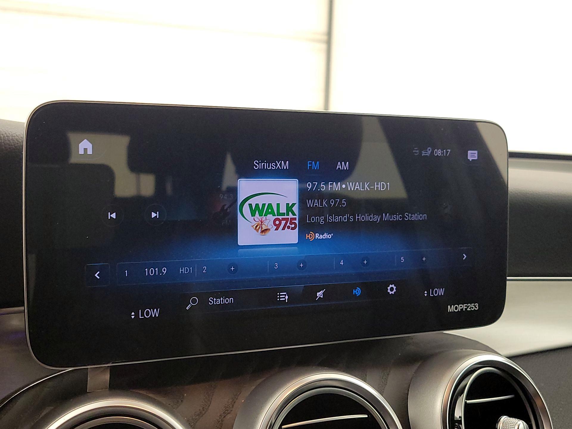 Thumbnail: 2022 Mercedes-Benz GLC - 15