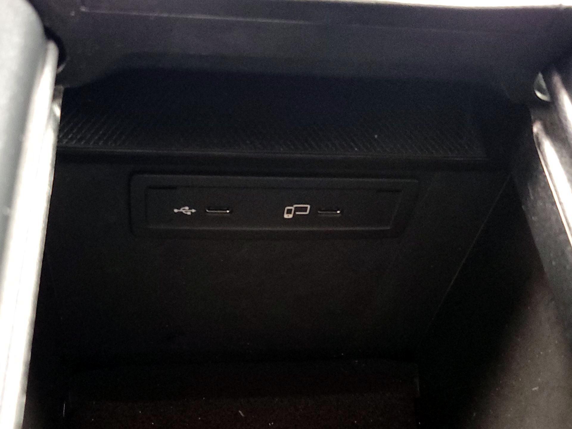 Thumbnail: 2022 Mercedes-Benz GLC - 18