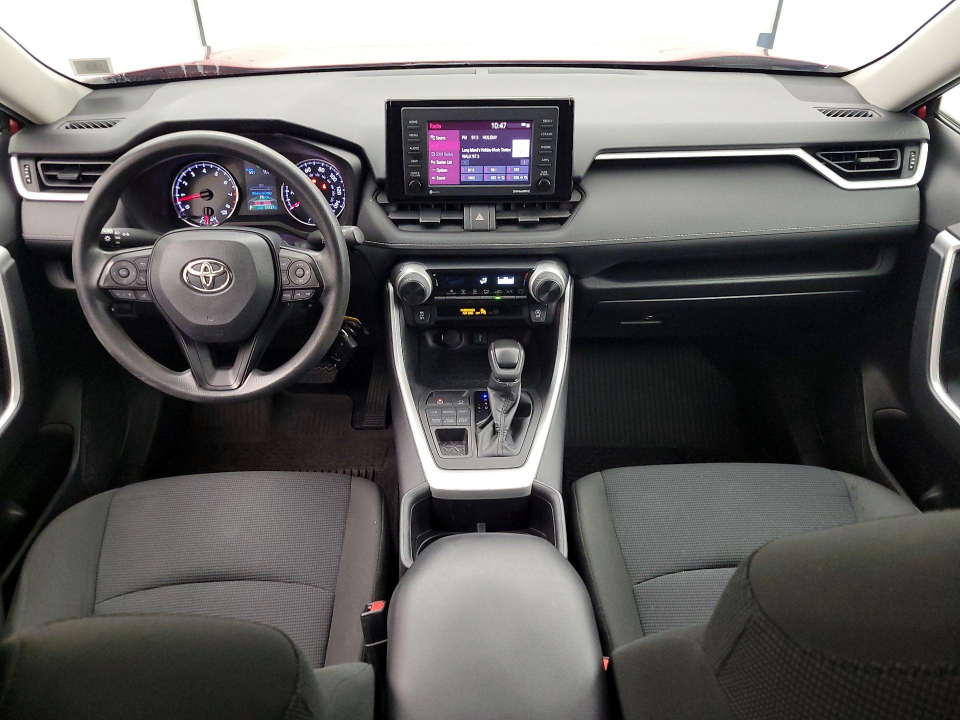 Thumbnail: 2022 Toyota RAV4 - 9