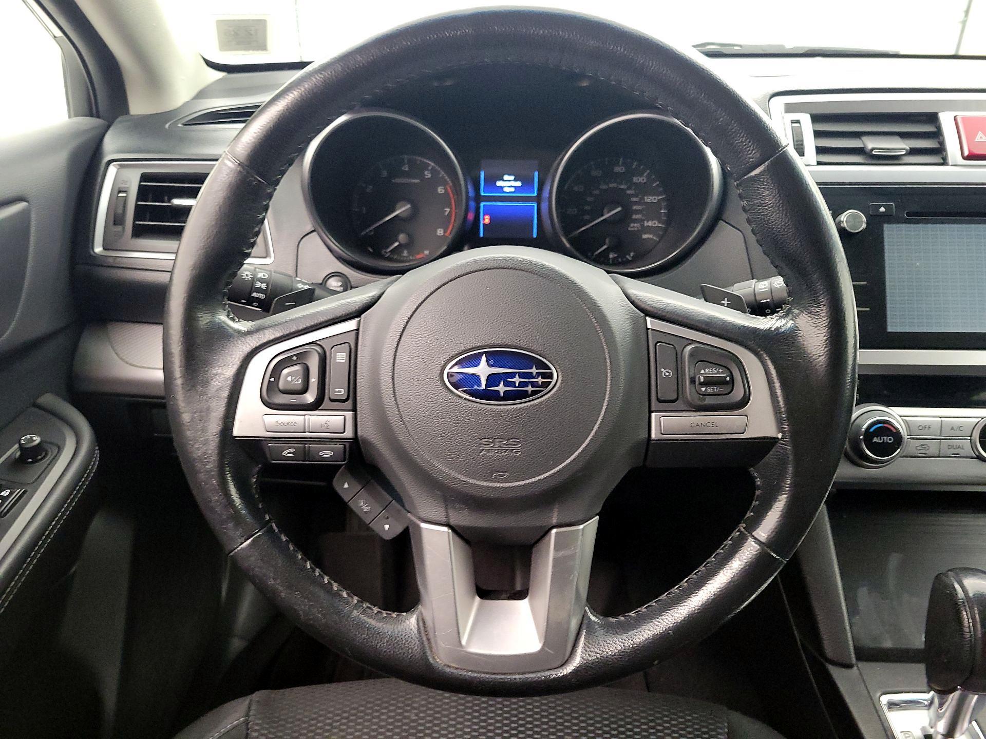 Thumbnail: 2015 Subaru Outback - 10