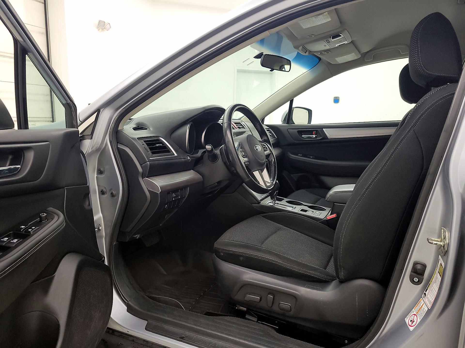 Thumbnail: 2015 Subaru Outback - 11