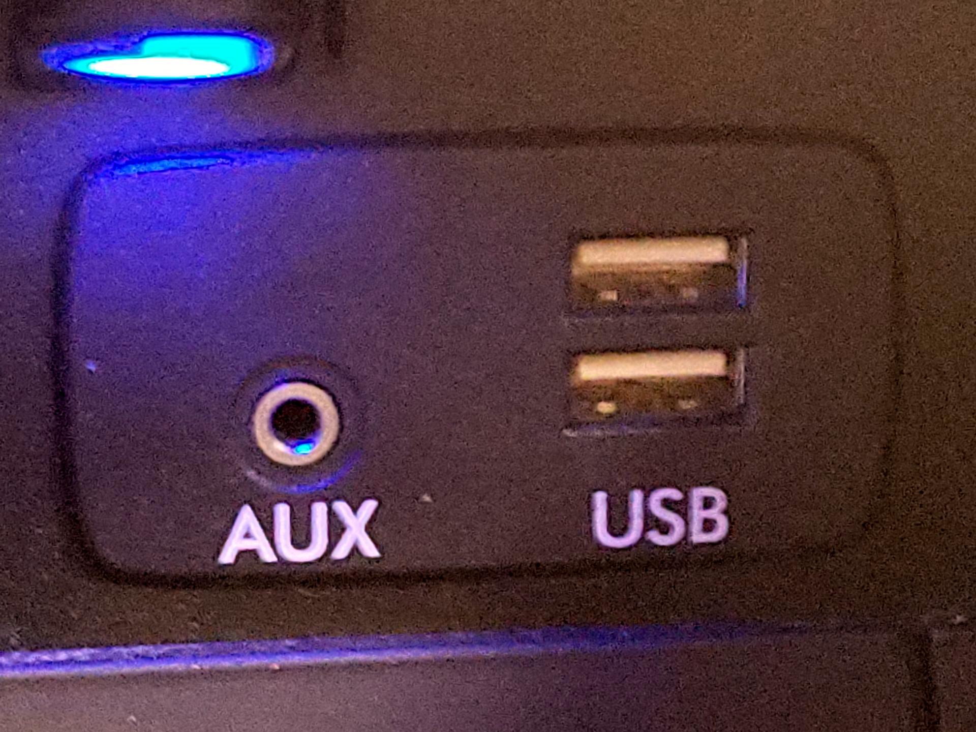 Thumbnail: 2015 Subaru Outback - 18