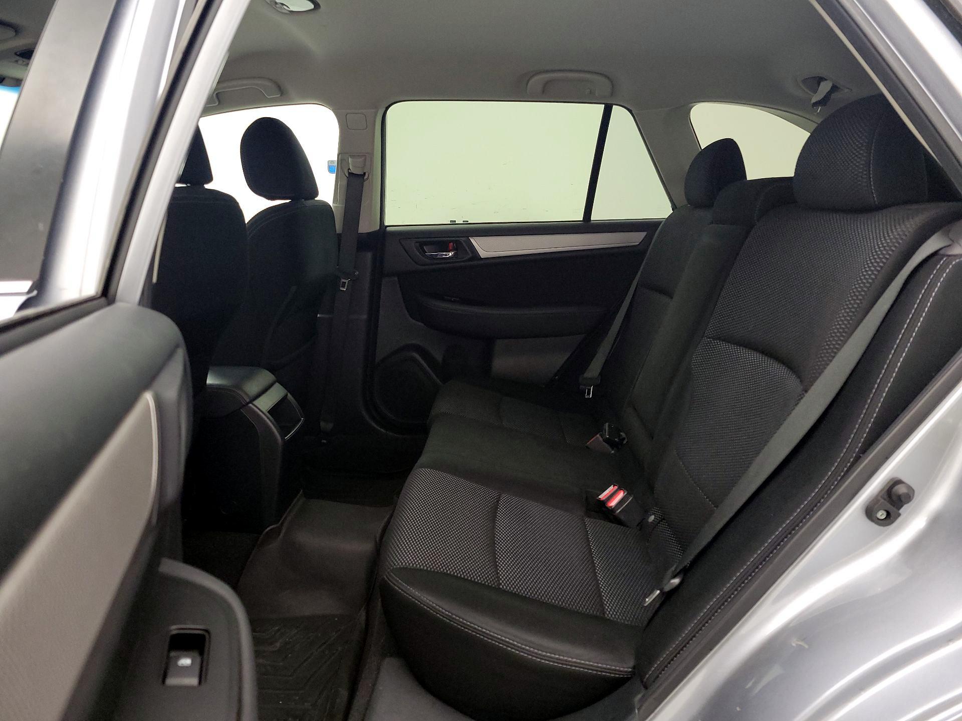 Thumbnail: 2015 Subaru Outback - 19