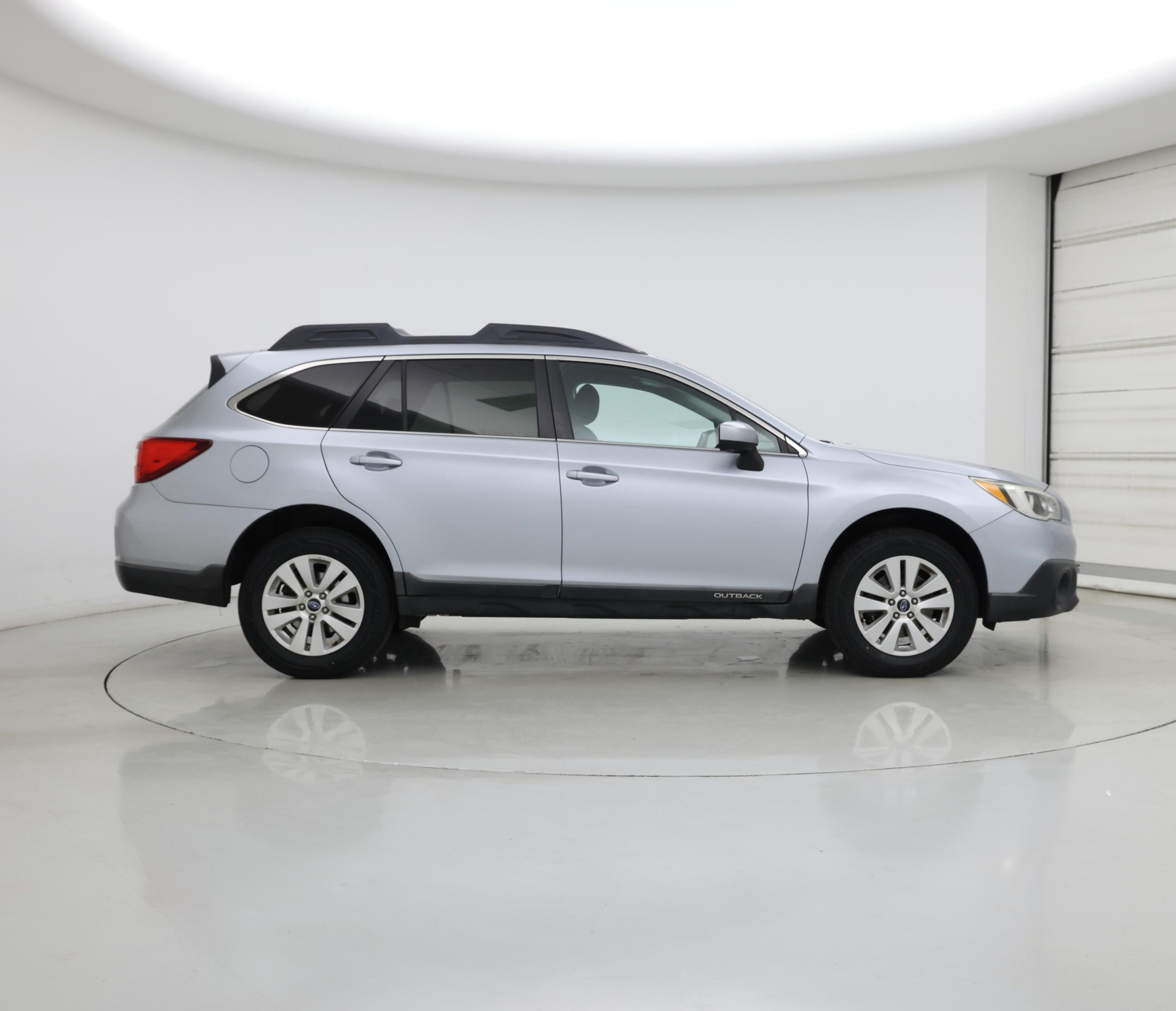 Thumbnail: 2015 Subaru Outback - 7