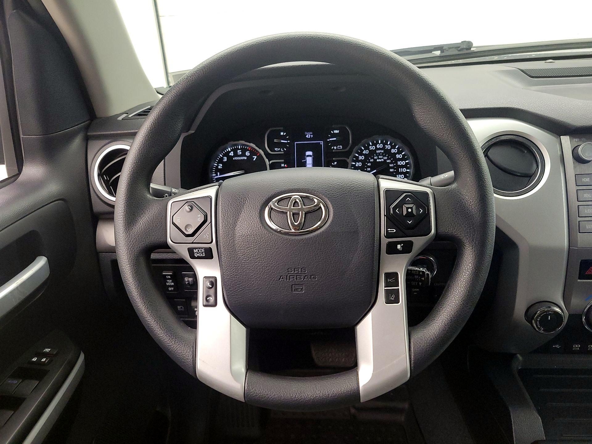 Thumbnail: 2020 Toyota Tundra - 10