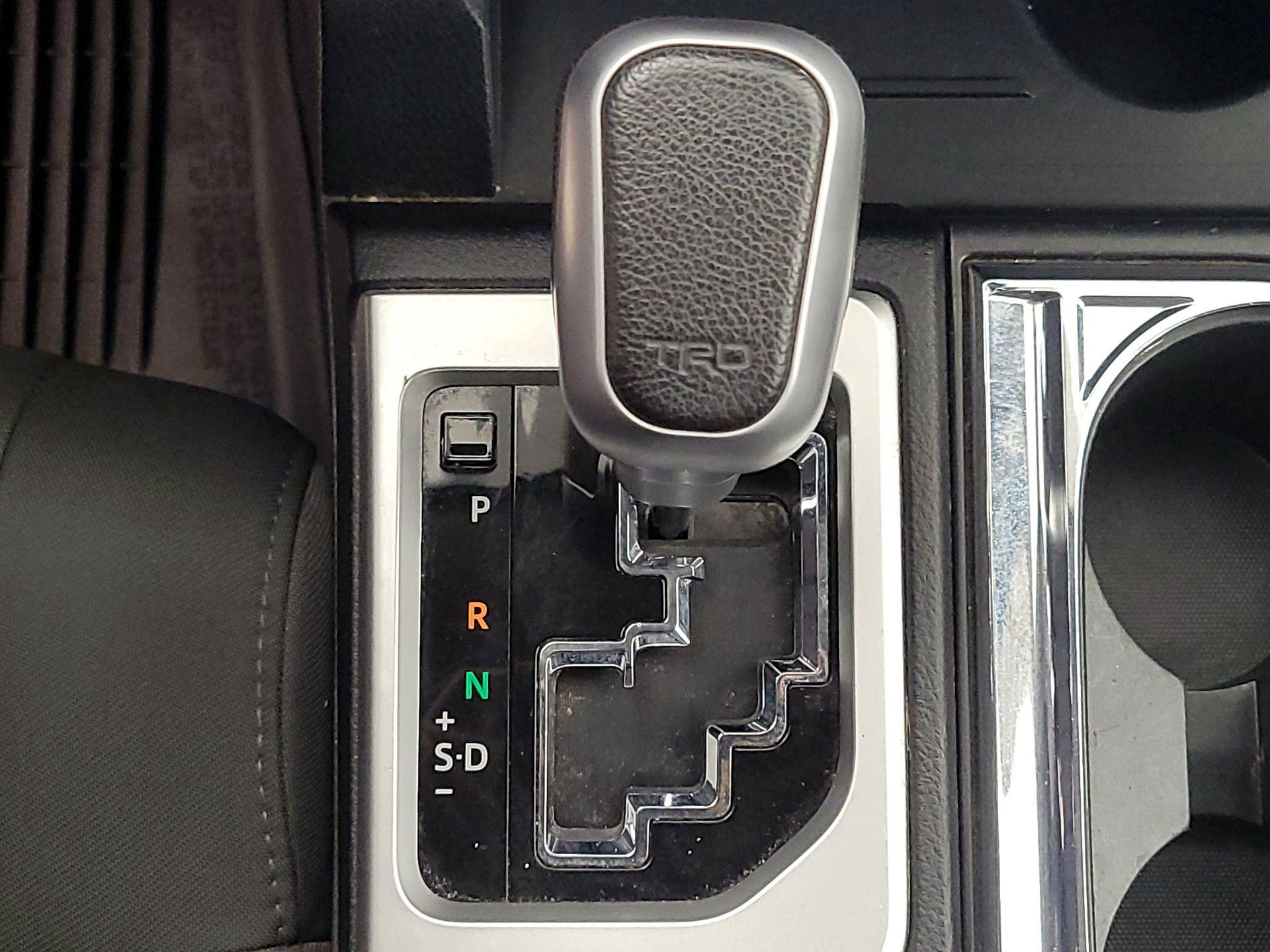 Thumbnail: 2020 Toyota Tundra - 17