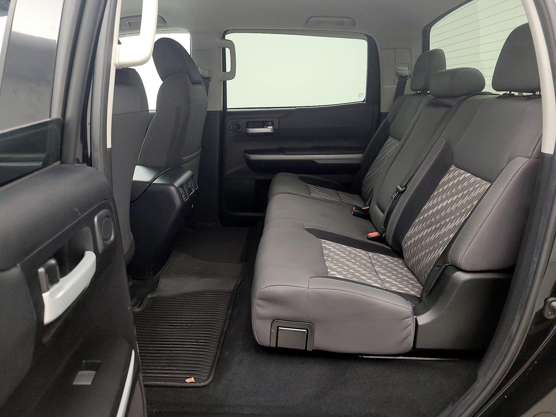 Thumbnail: 2020 Toyota Tundra - 19