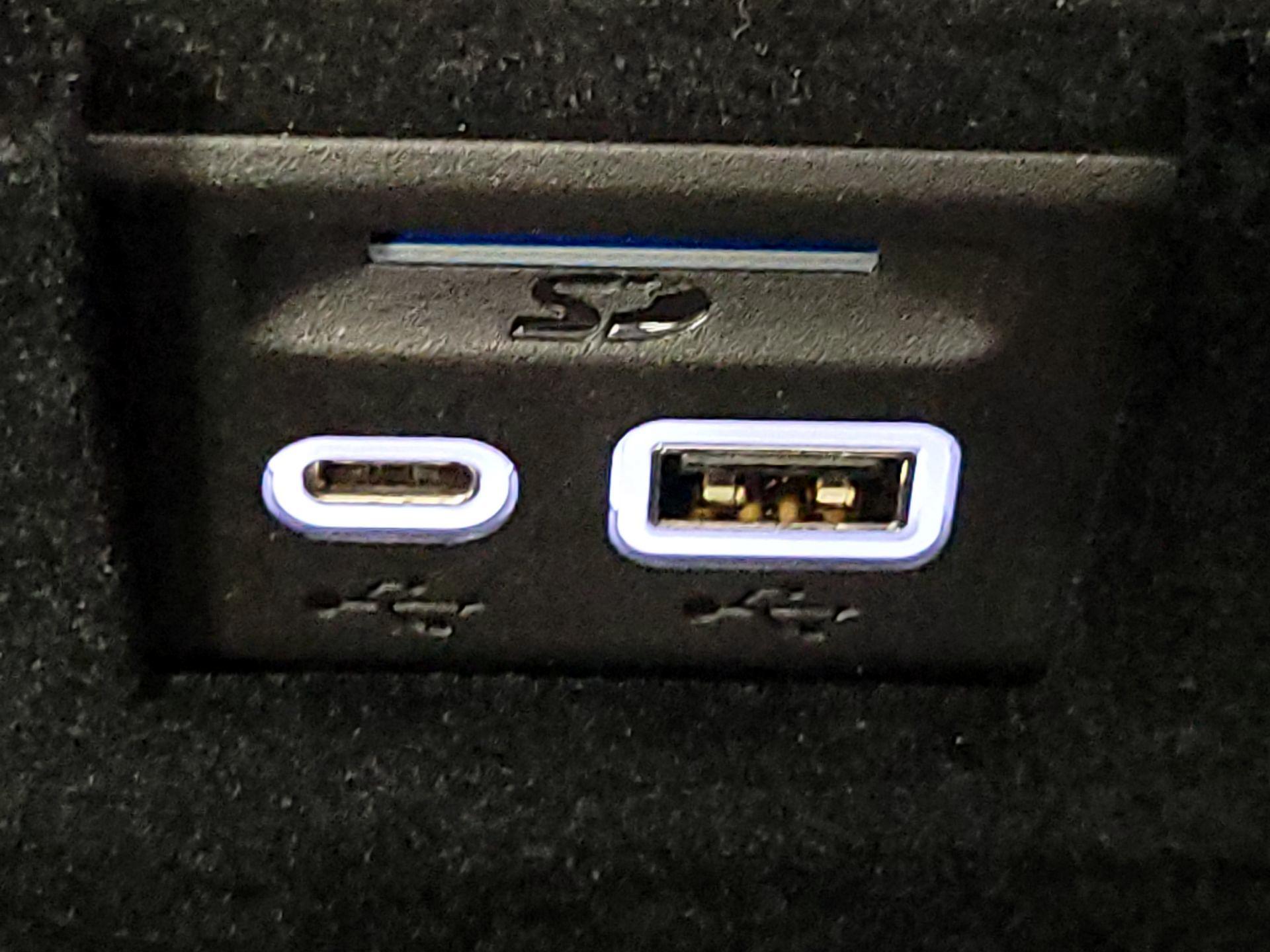 Thumbnail: 2022 Cadillac XT6 - 18