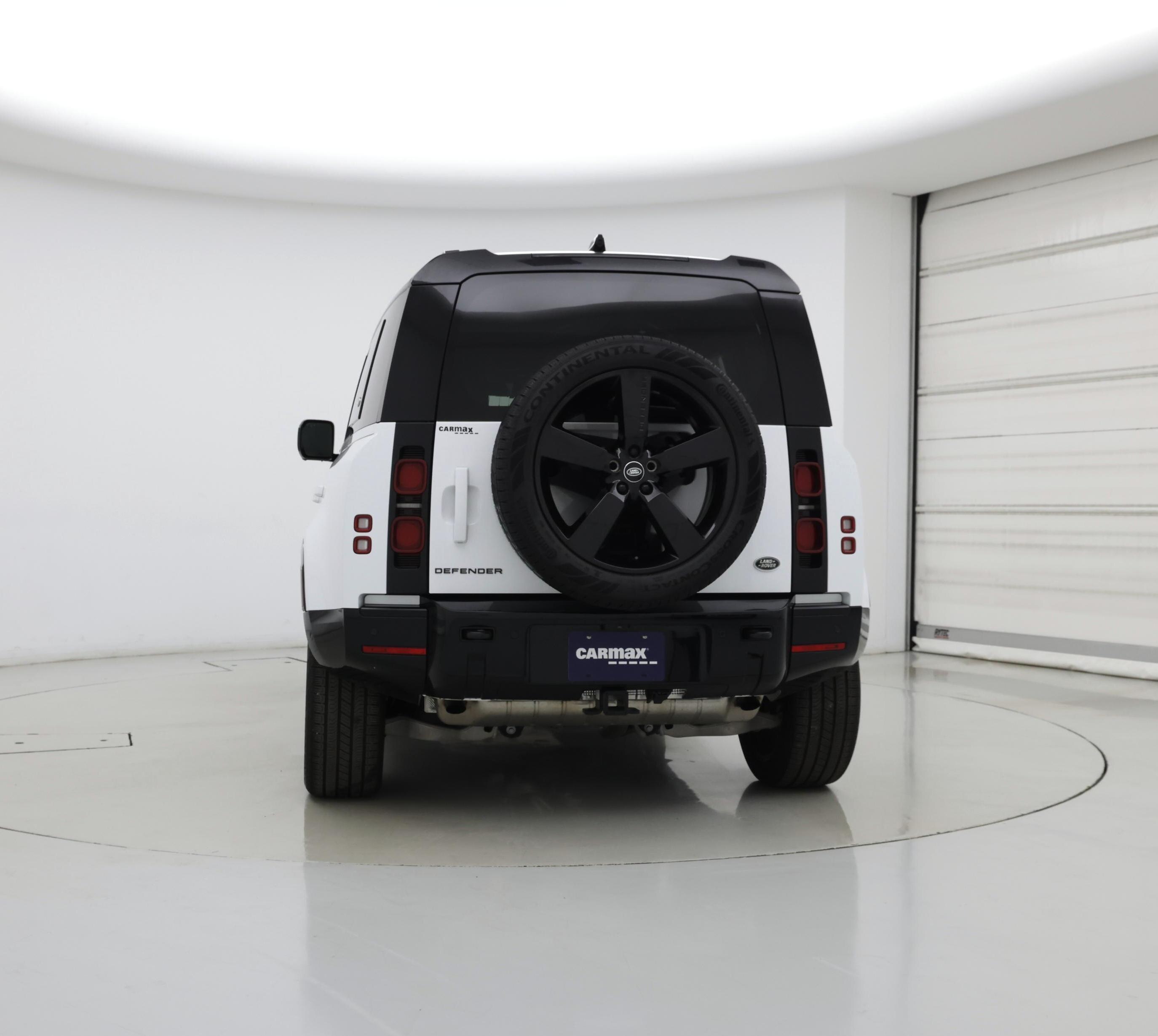 Thumbnail: 2024 Land Rover Defender - 6