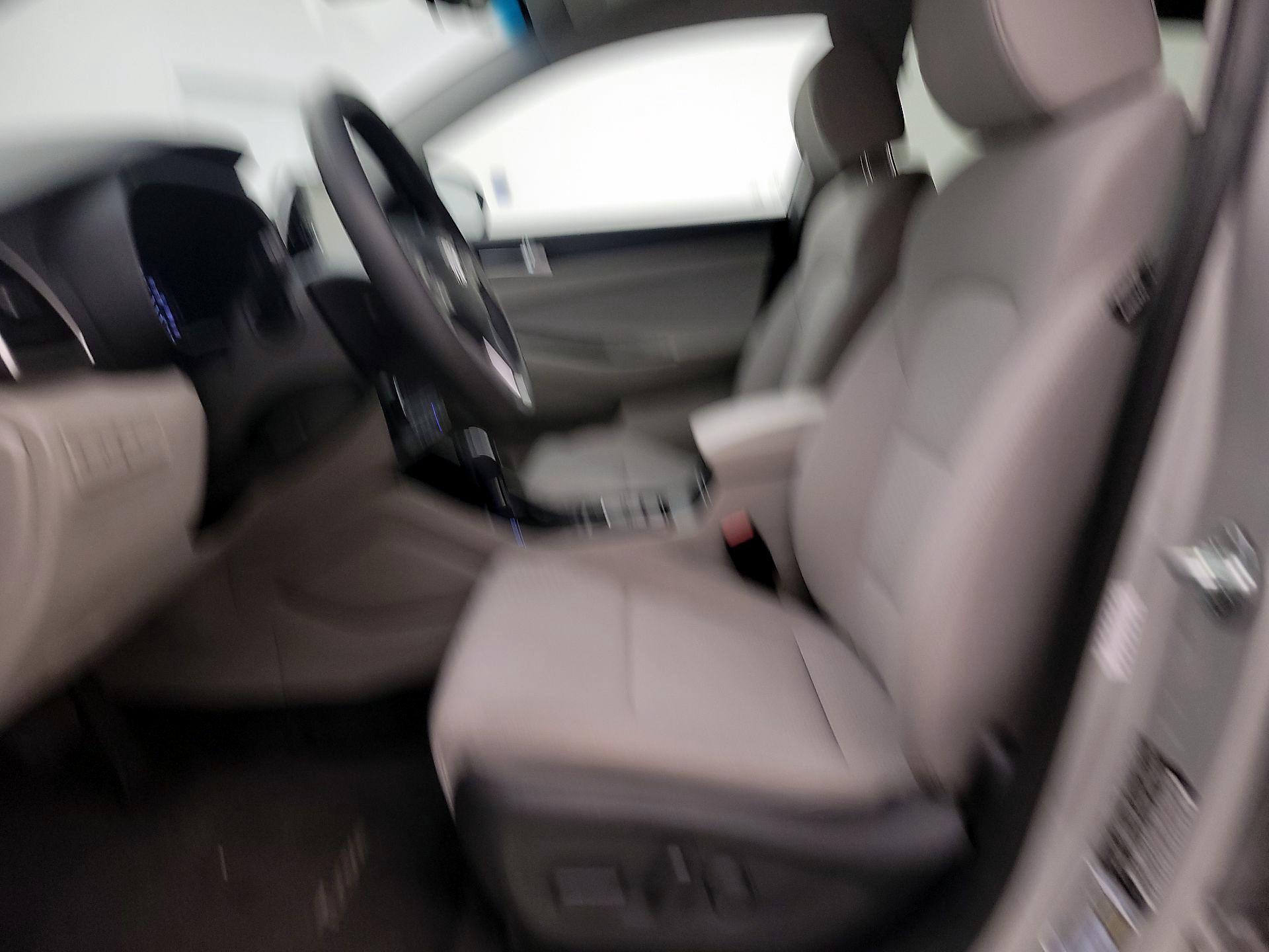 Thumbnail: 2020 Hyundai Tucson - 11