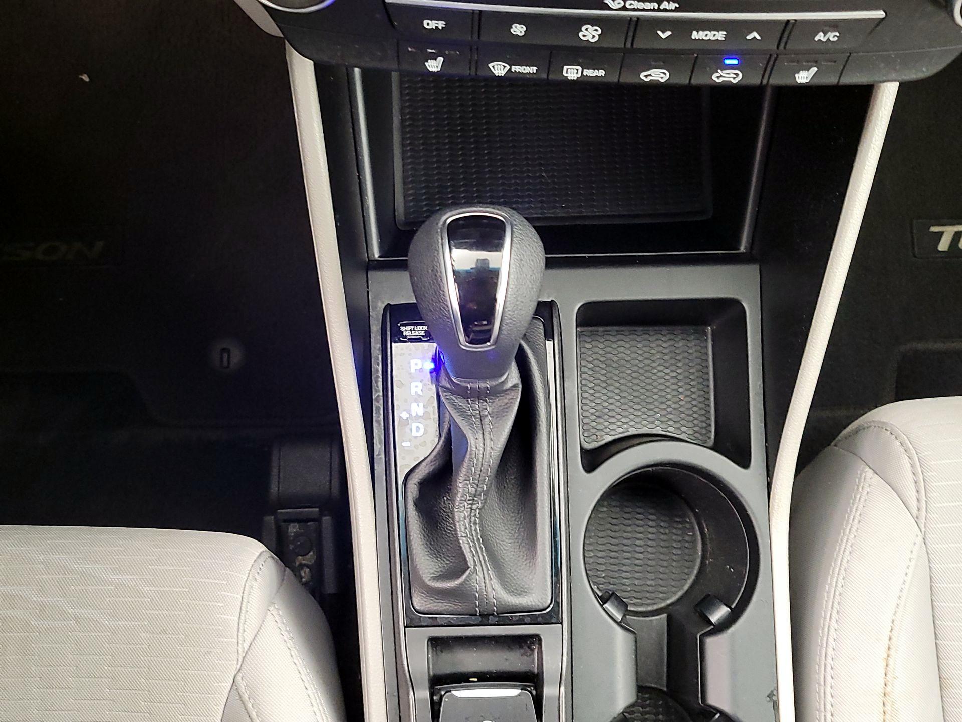 Thumbnail: 2020 Hyundai Tucson - 17