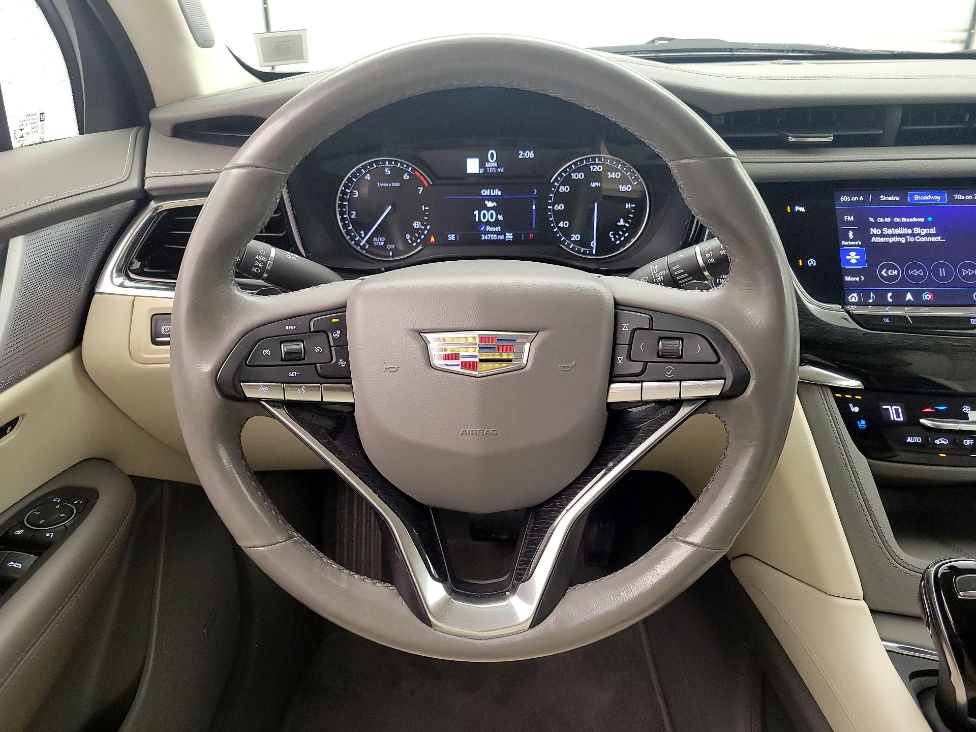 Thumbnail: 2020 Cadillac XT6 - 10