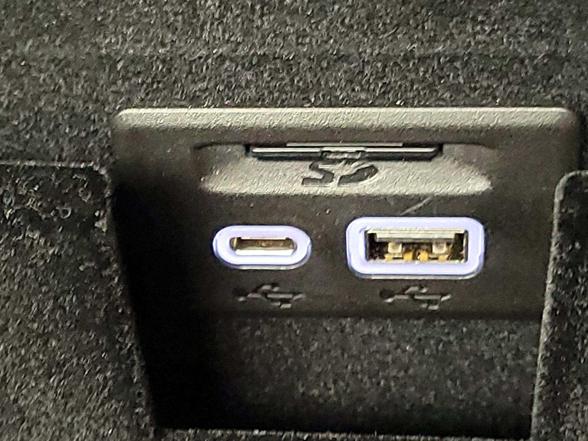 Thumbnail: 2020 Cadillac XT6 - 19