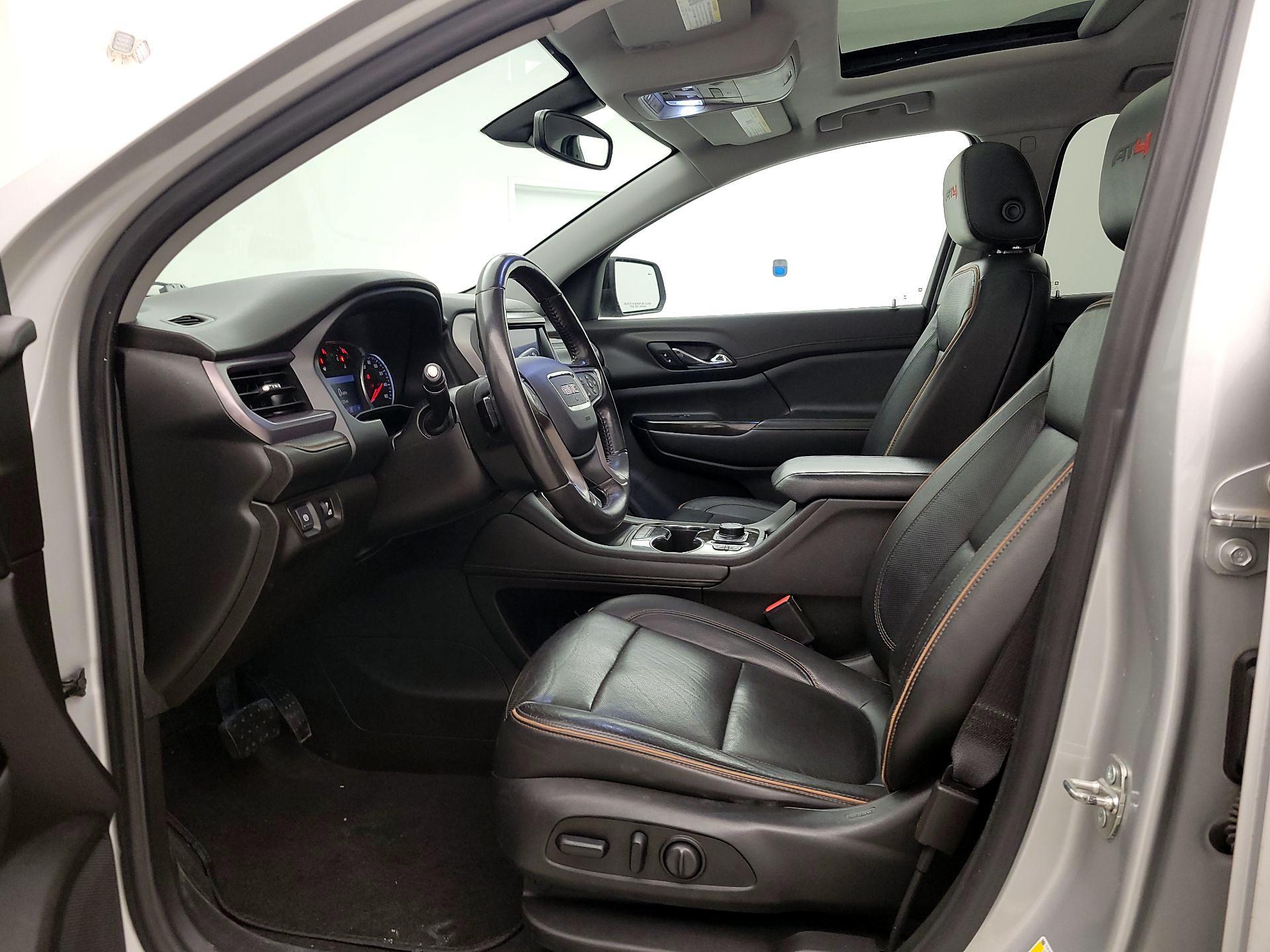 Thumbnail: 2020 GMC Acadia - 11