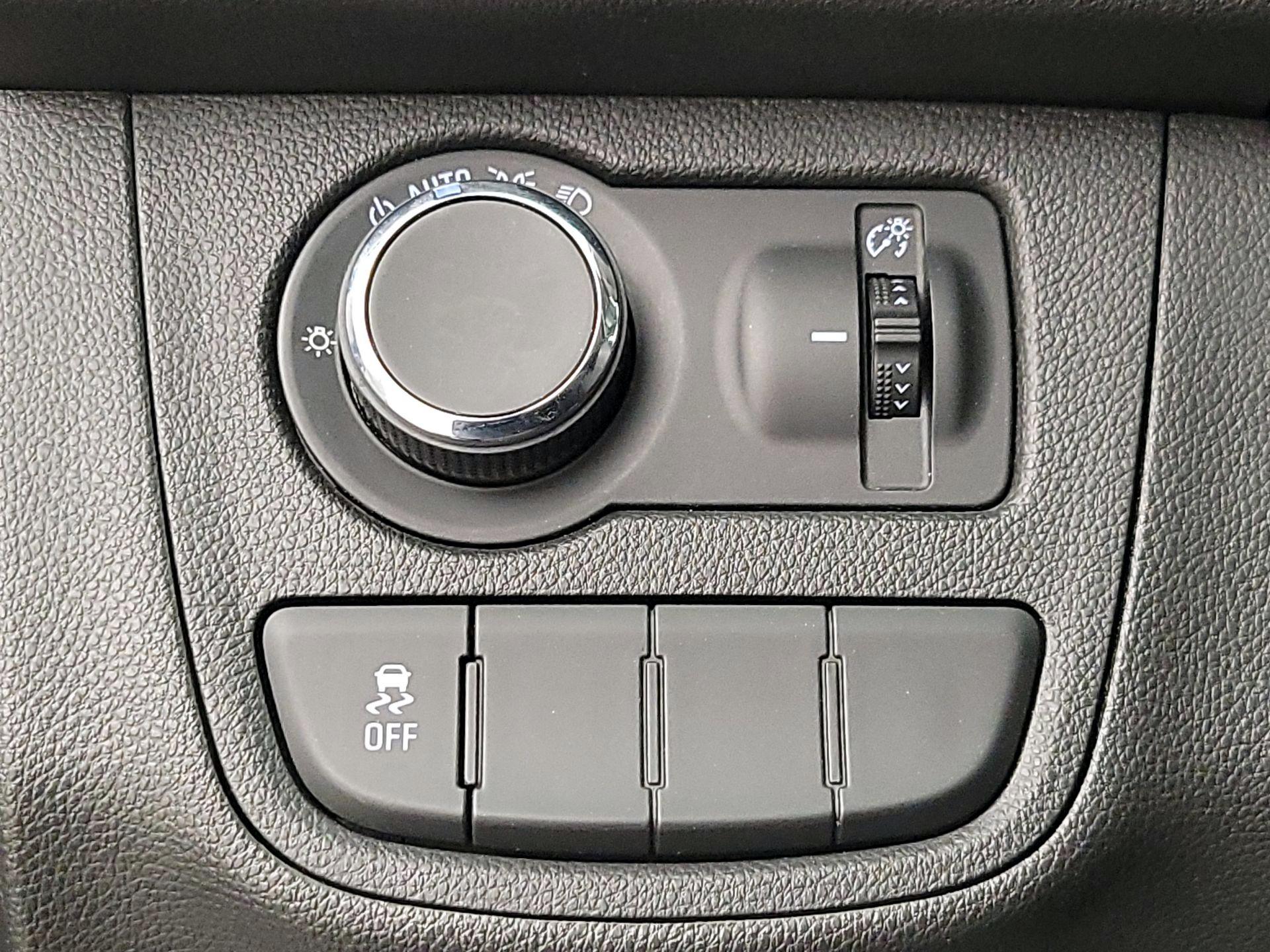 Thumbnail: 2017 Chevrolet Spark - 13