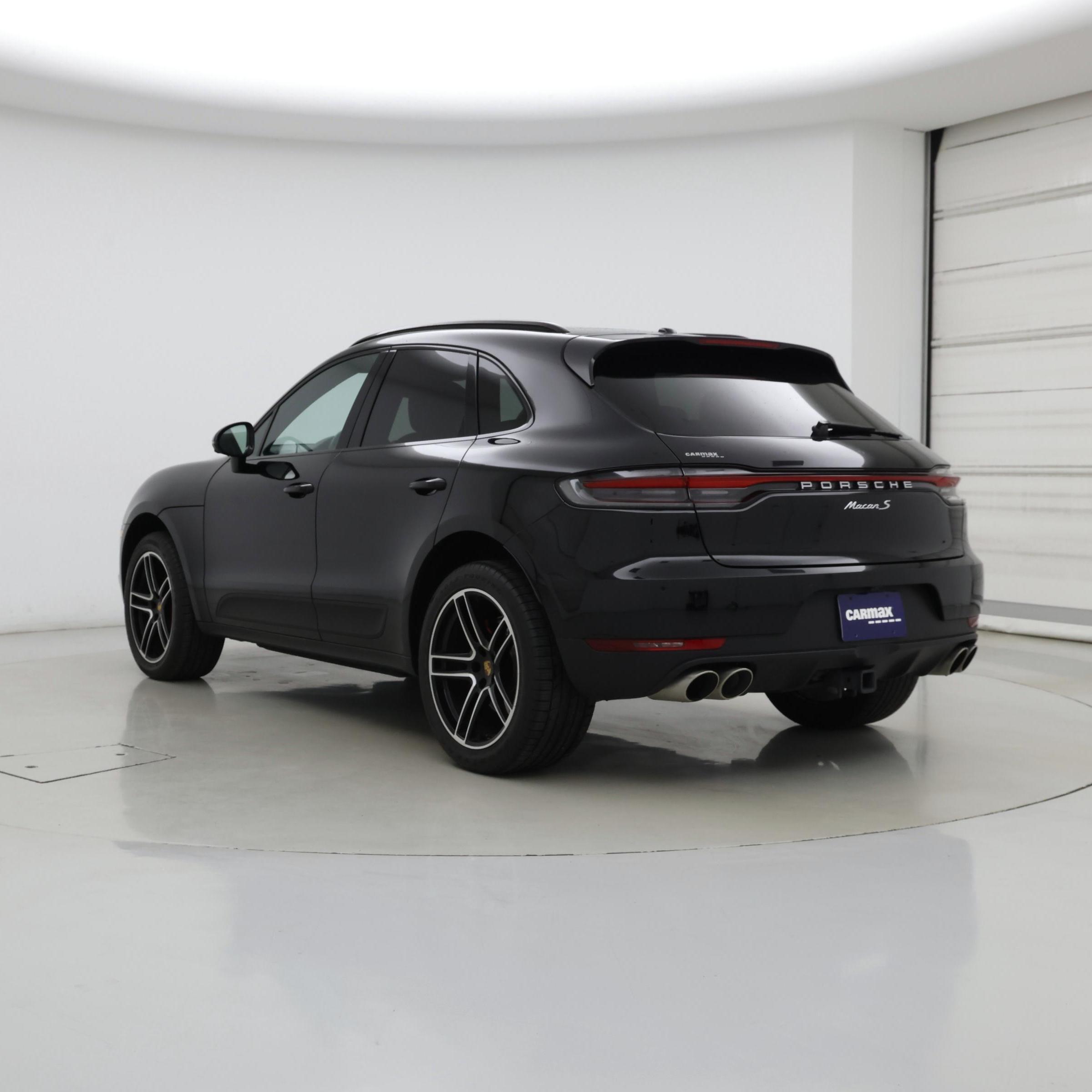 Thumbnail: 2021 Porsche Macan - 2