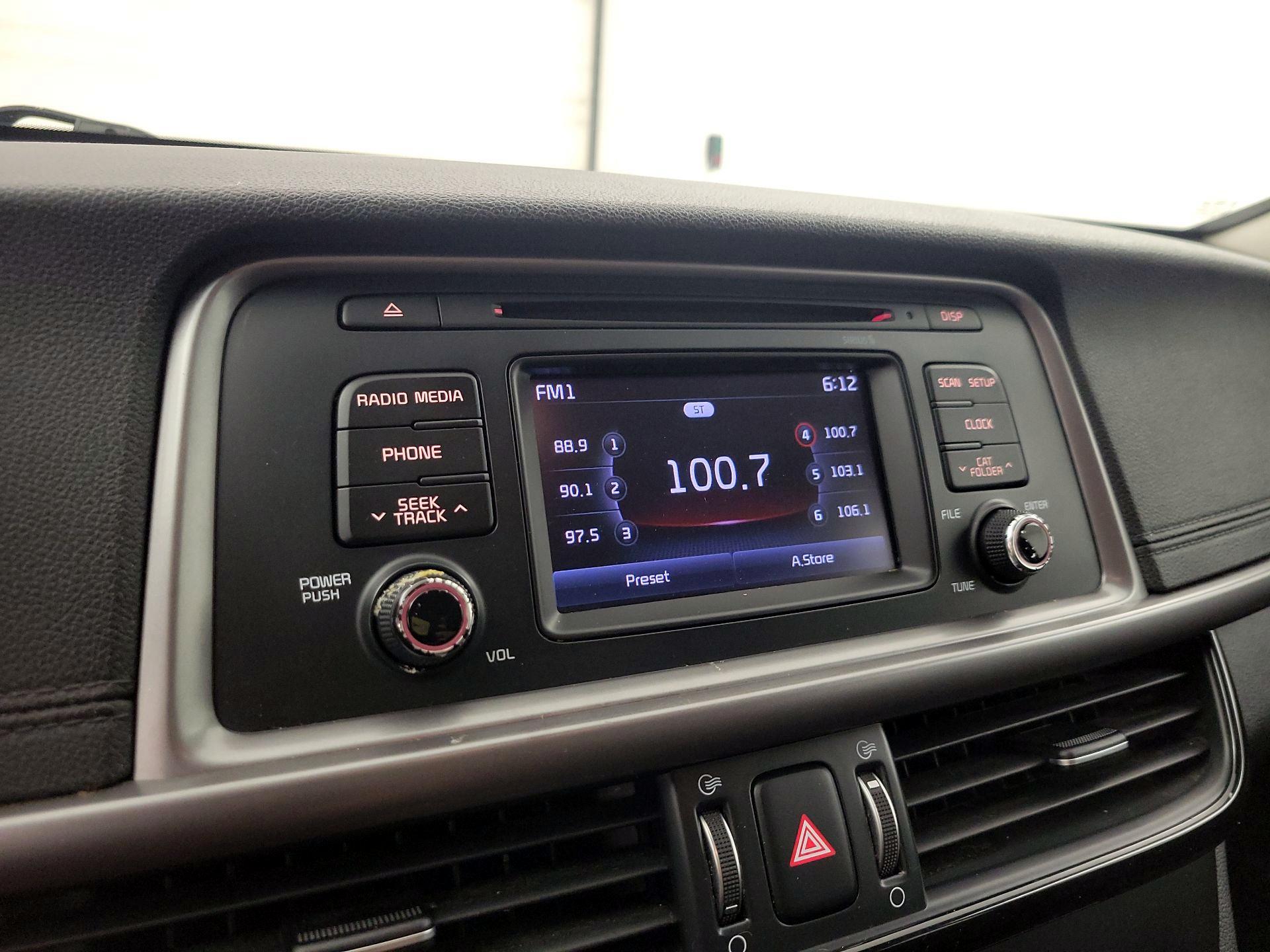 Thumbnail: 2017 Kia Optima - 15