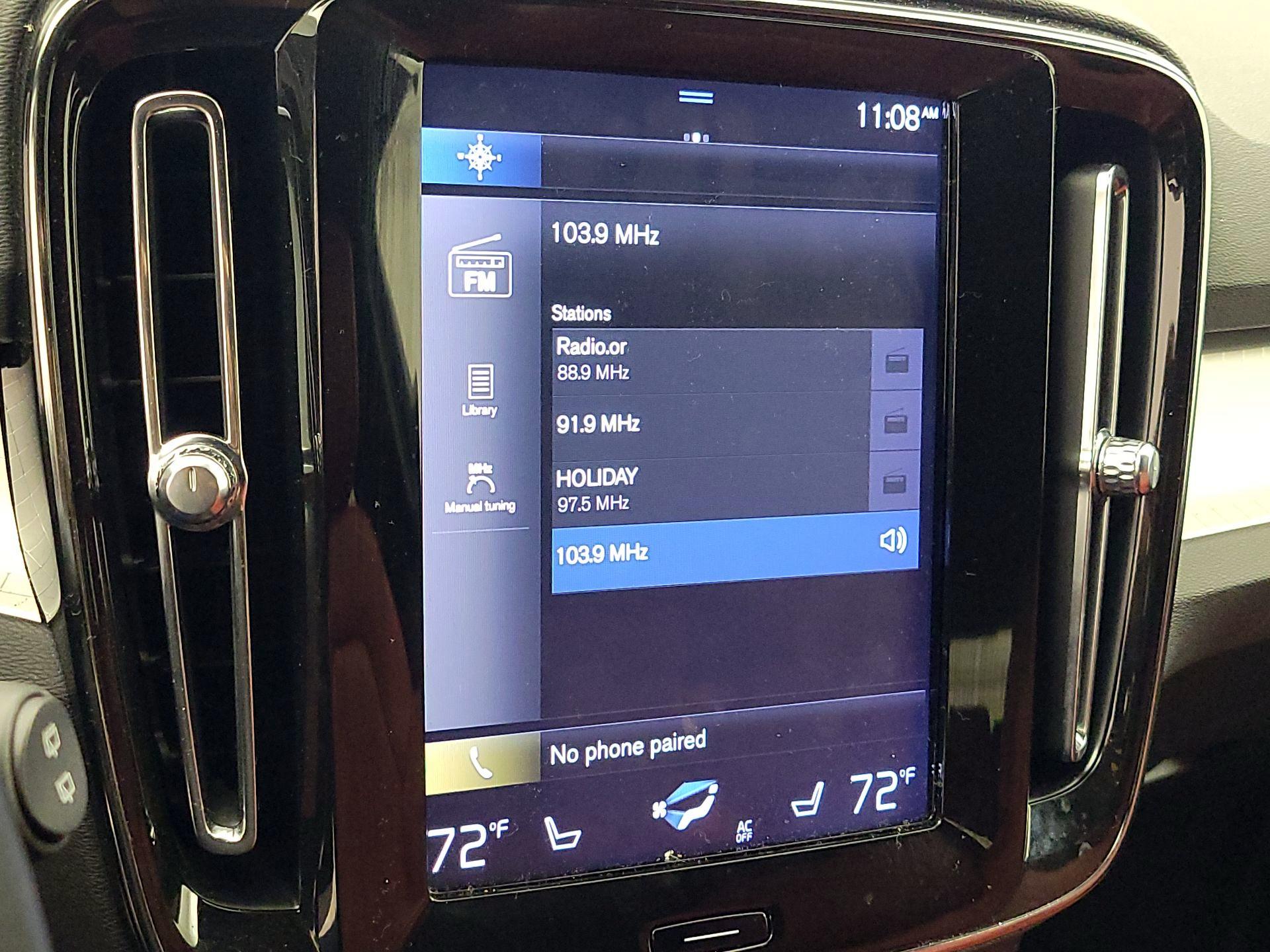 Thumbnail: 2019 Volvo XC40 - 16